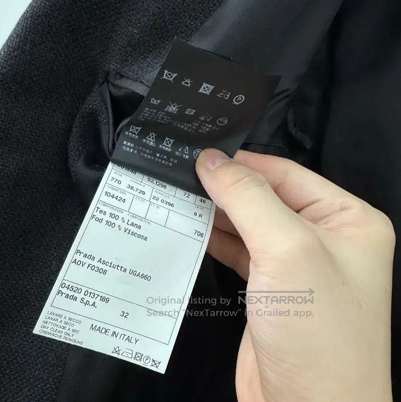 Prada Prada Black Wool Long Sleeve Coat. Size US S / EU 44-46 / 1 - 4 Thumbnail