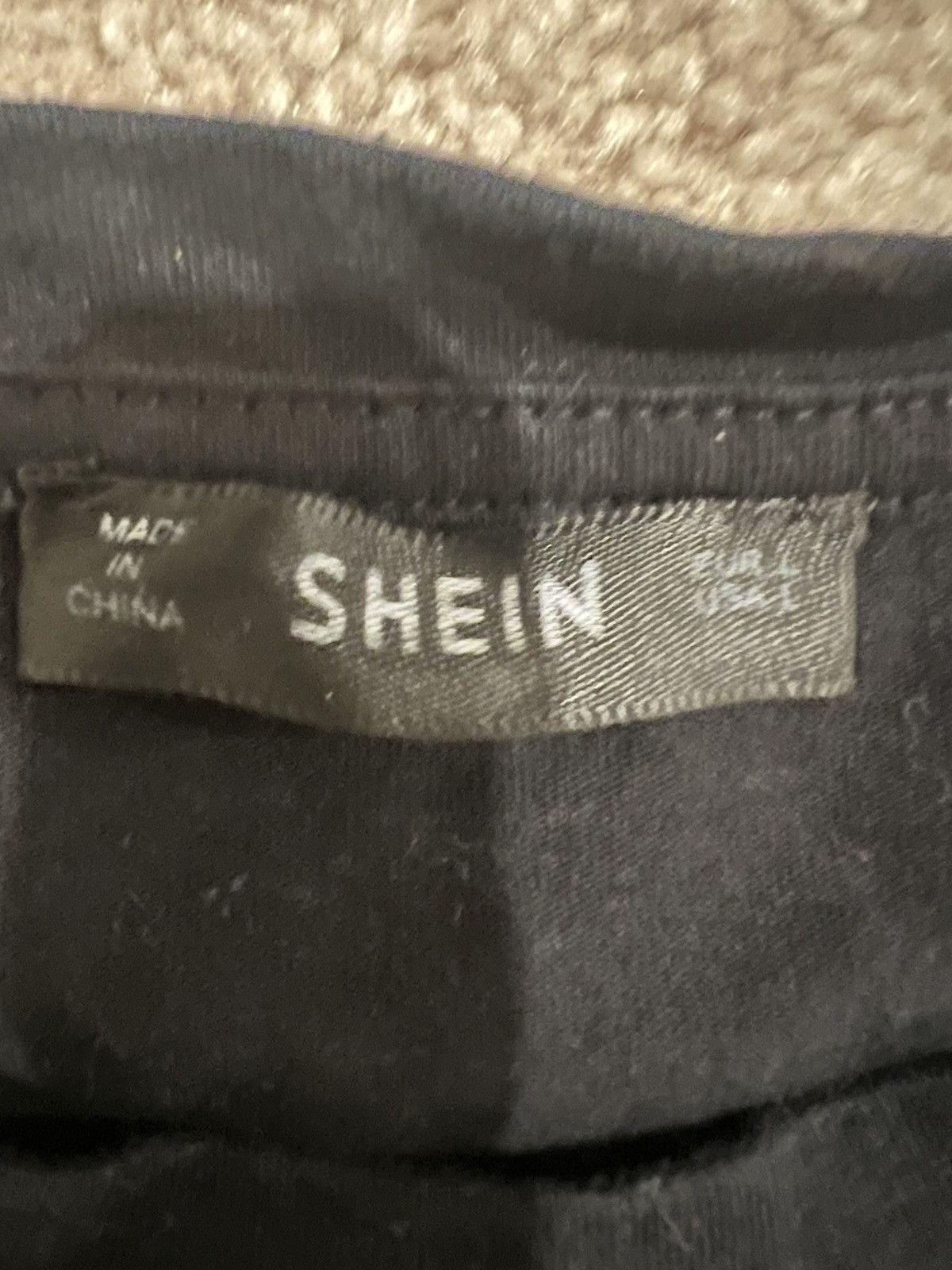 Shein Graphic T shirt Size US L / EU 52-54 / 3 - 3 Thumbnail