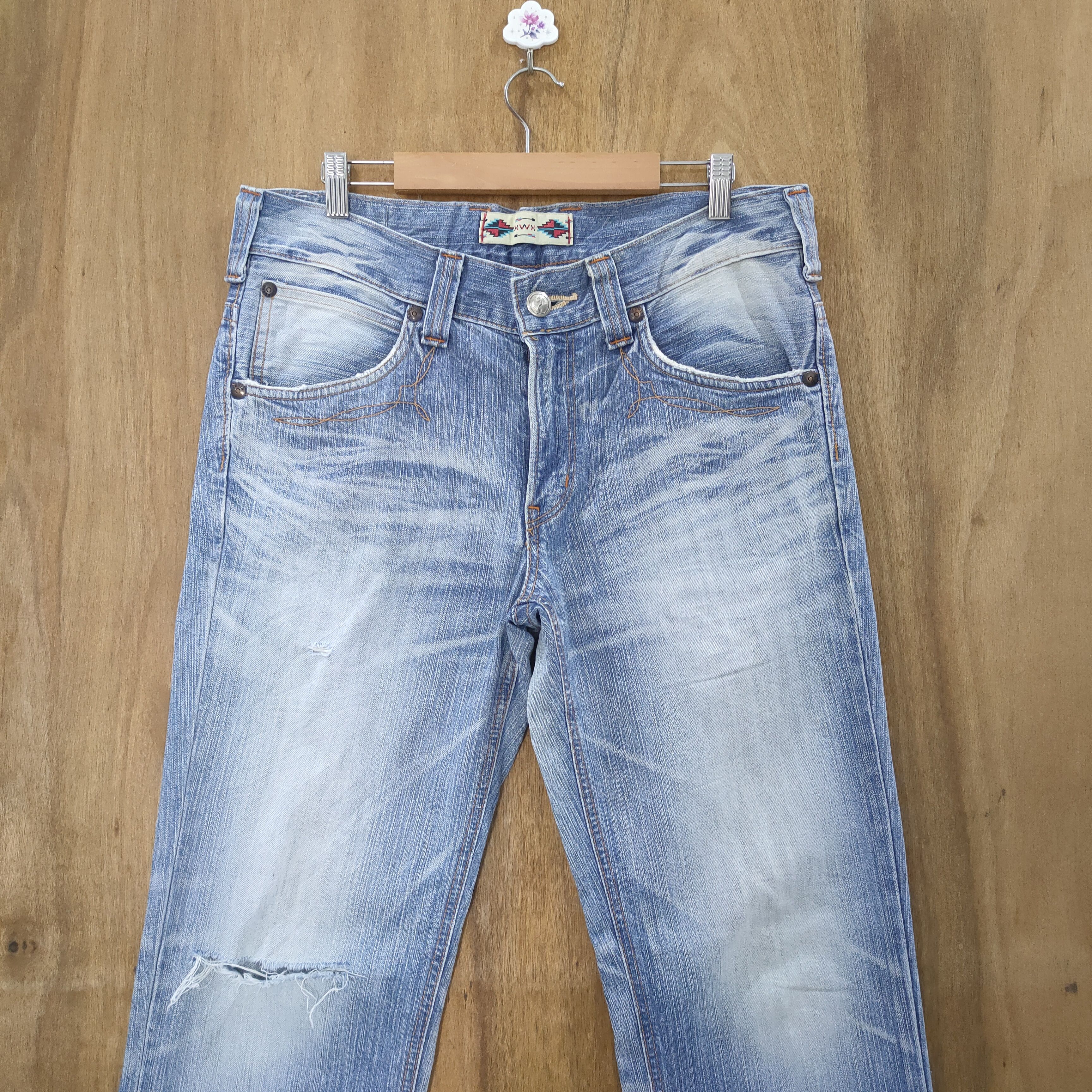 Edwin VINTAGE EDWIN BOOTCUT FLARE DISTRESSED JEAN DENIM Size US 33 - 3 Thumbnail