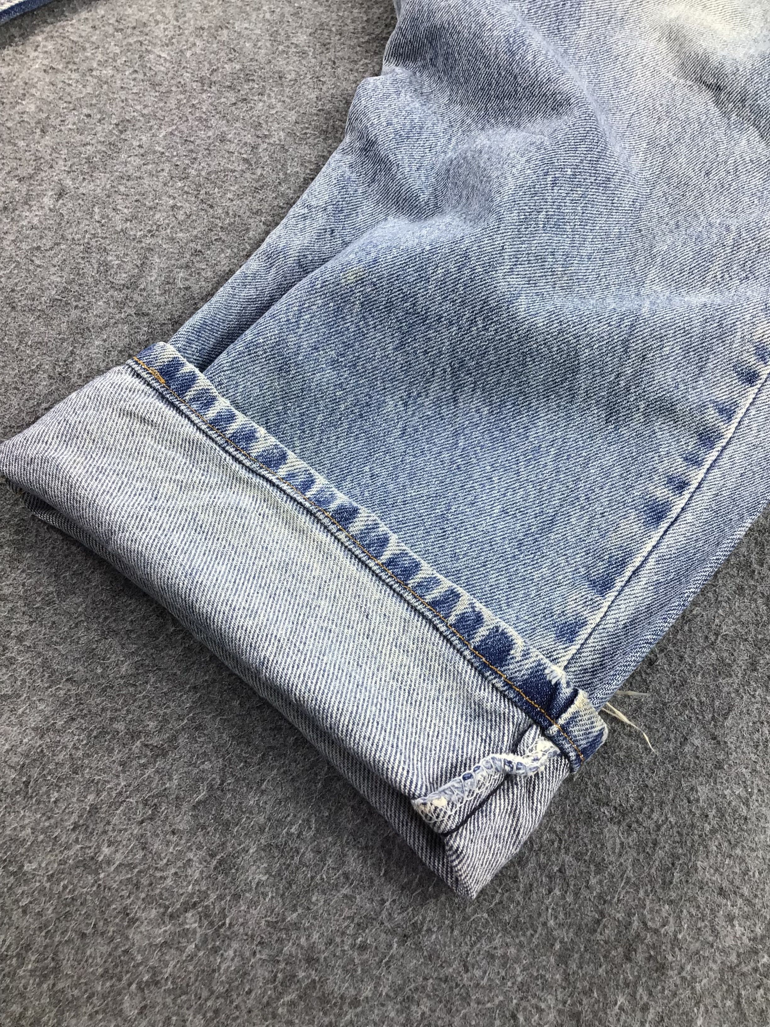 Levi's Vintage Levis 550 Jeans -J852 Size US 39 - 7 Thumbnail