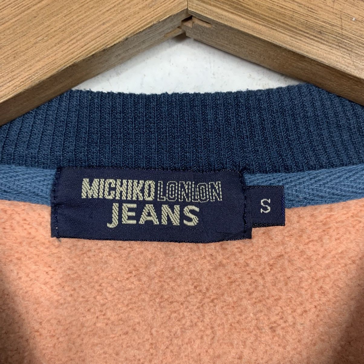 Michiko Koshino London Michiko London Jeans Big Logo Sweatshirt Size US S / EU 44-46 / 1 - 11 Thumbnail