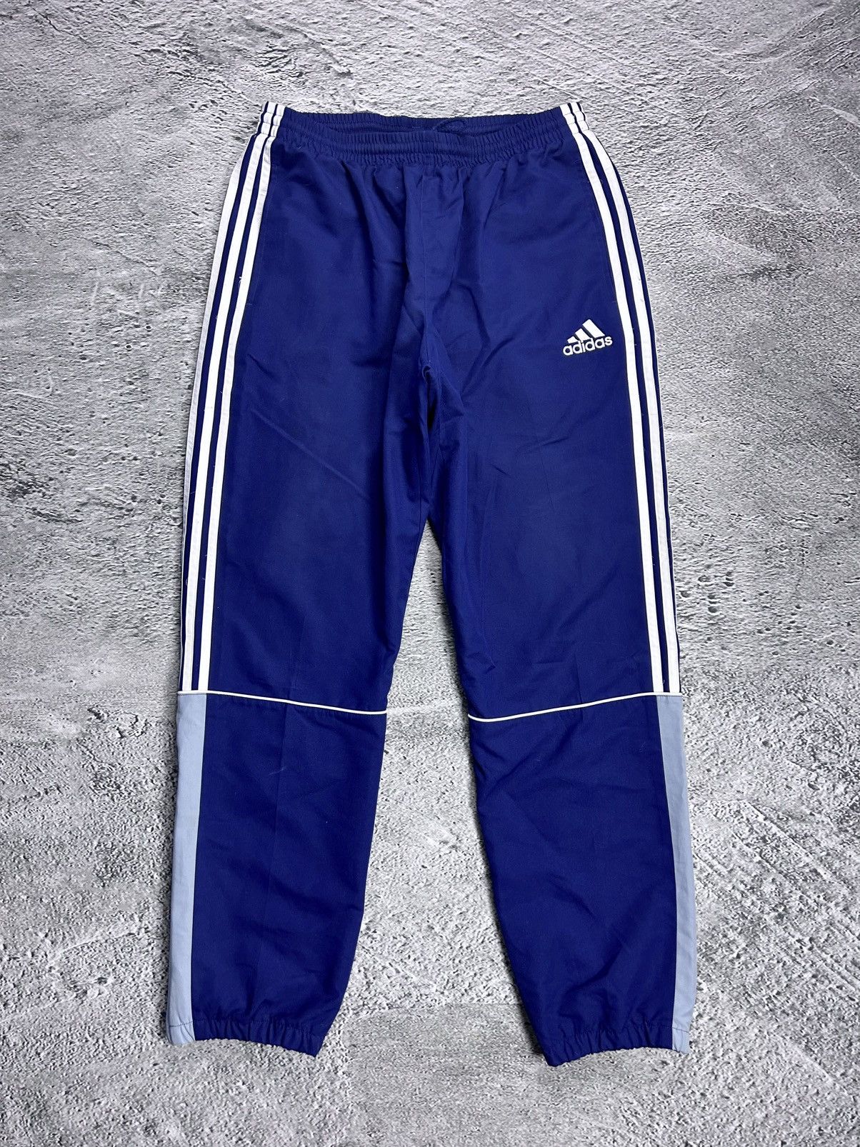 Adidas Adidas vintage navy blue nylon track pants drill Y2K Size US 32 / EU 48 - 1 Thumbnail