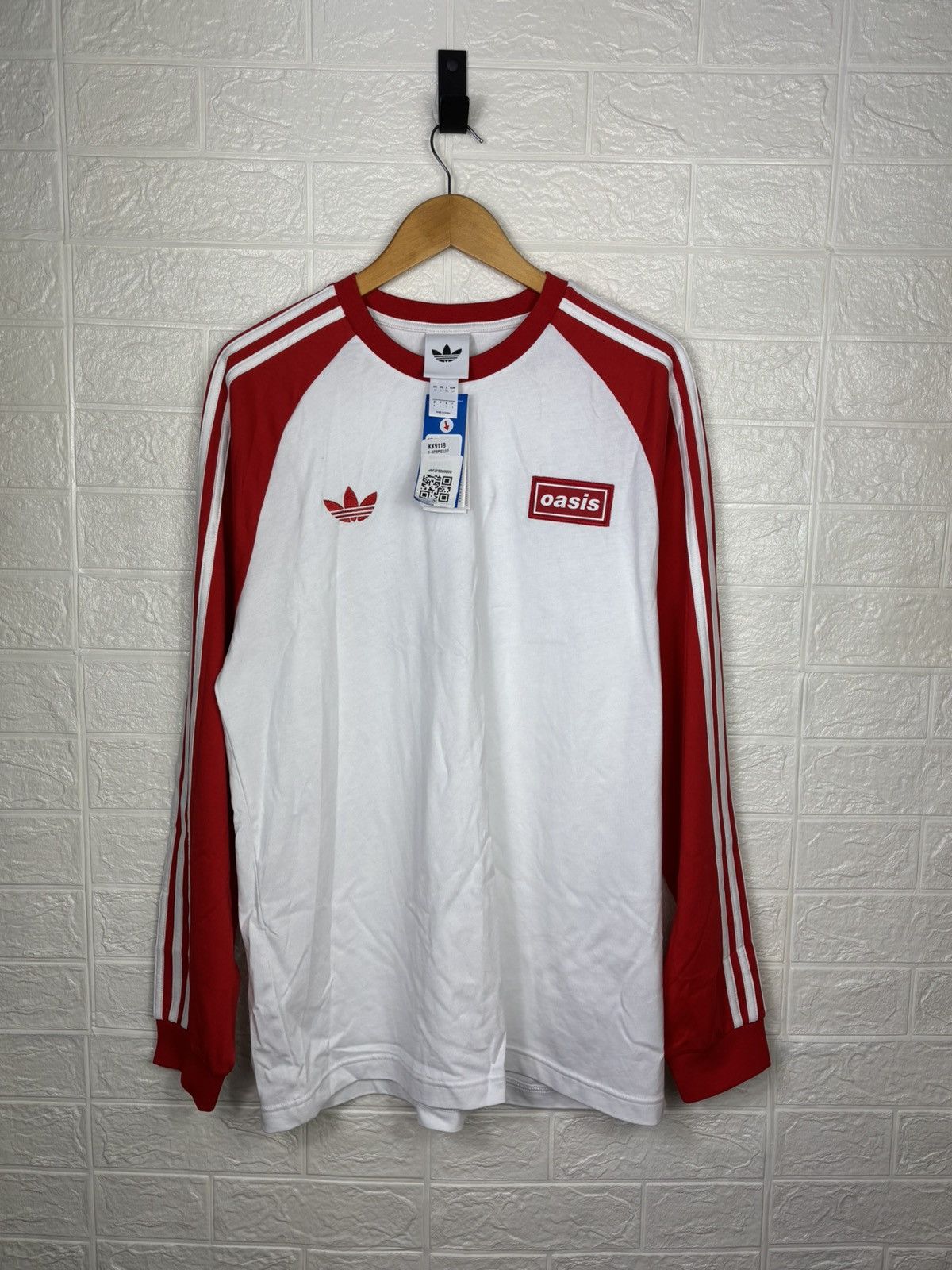 Adidas Oasis 25 Red & White Long-sleeved Adidas Shirt Size L