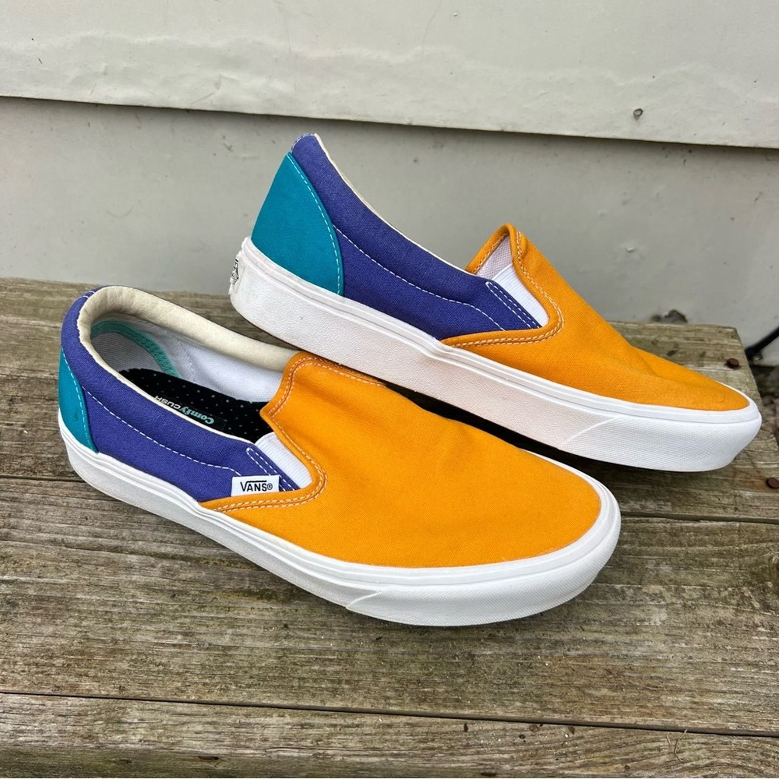 Color block slip deals on vans