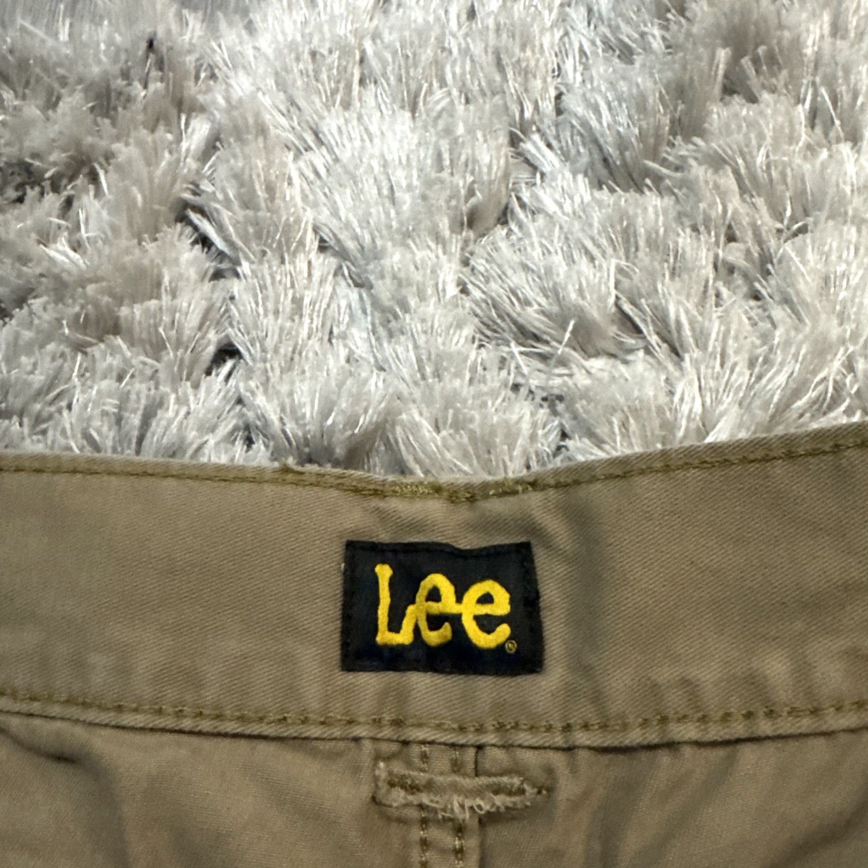 Lee VINTAGE Lee Cargo Shorts Men Beige 34 Stretch Waist 00’s Khaki Brown Y2K Rare Mens Size US 34 / EU 50 - 3 Thumbnail