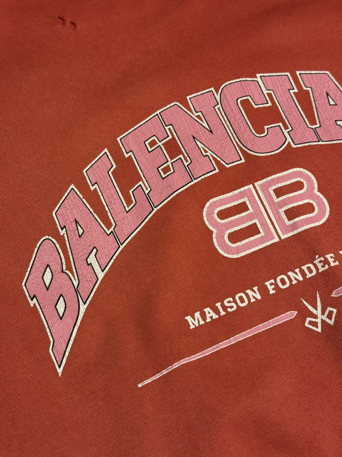Balenciaga Balenciaga maison fondee t shirt red/pink Size US S / EU 44-46 / 1 - 12 Thumbnail