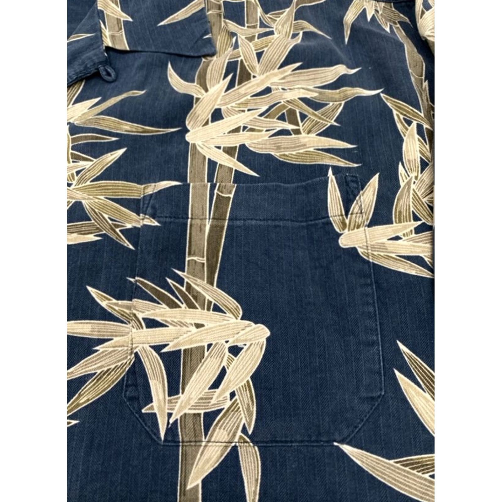 Vintage Jamaica Jaxx Hawaiian Shirt Men's 2XL Blue Palm Leafs Short Sleeve 100% Silk Silk Button-Up Floral Hawaiian 2XL Jamaica Jaxx Mens Size US XXL / EU 58 / 5 - 2 Thumbnail