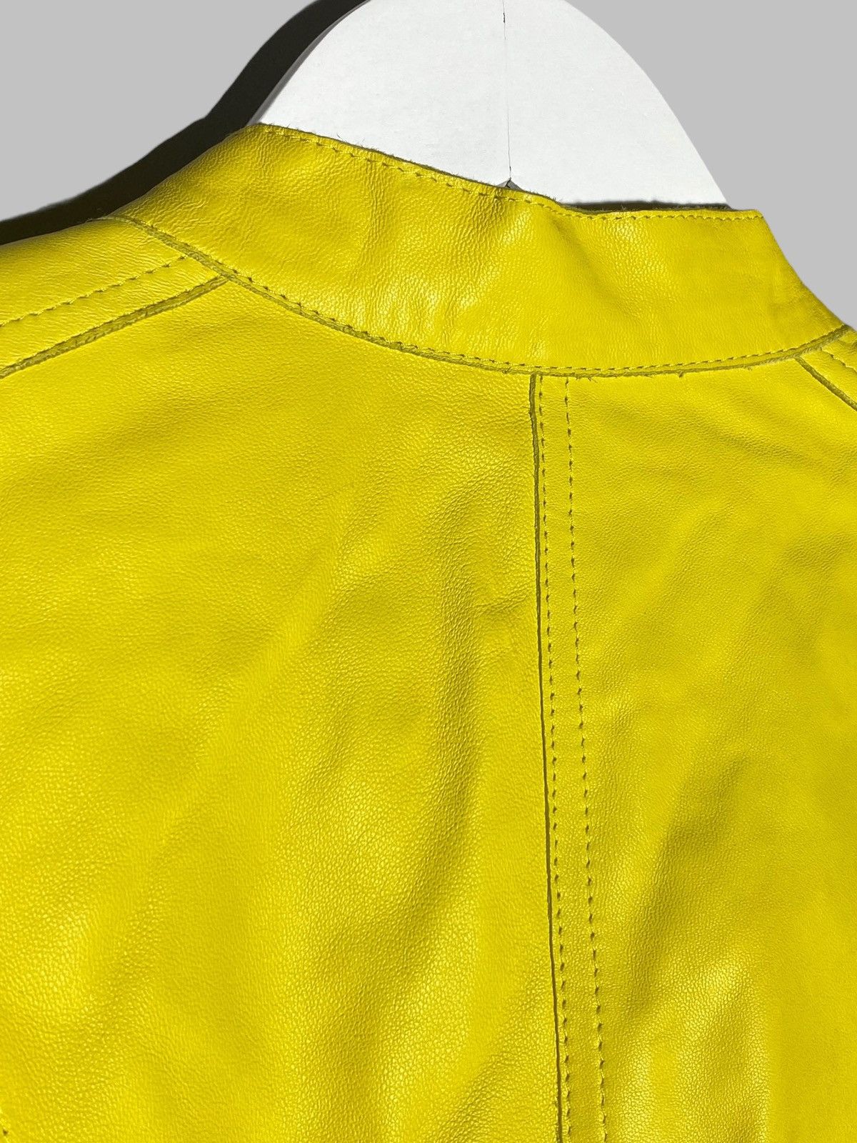 Burberry Vintage Burberry London Yellow Women’s Leather Jacket Size M / US 6-8 / IT 42-44 - 16 Thumbnail