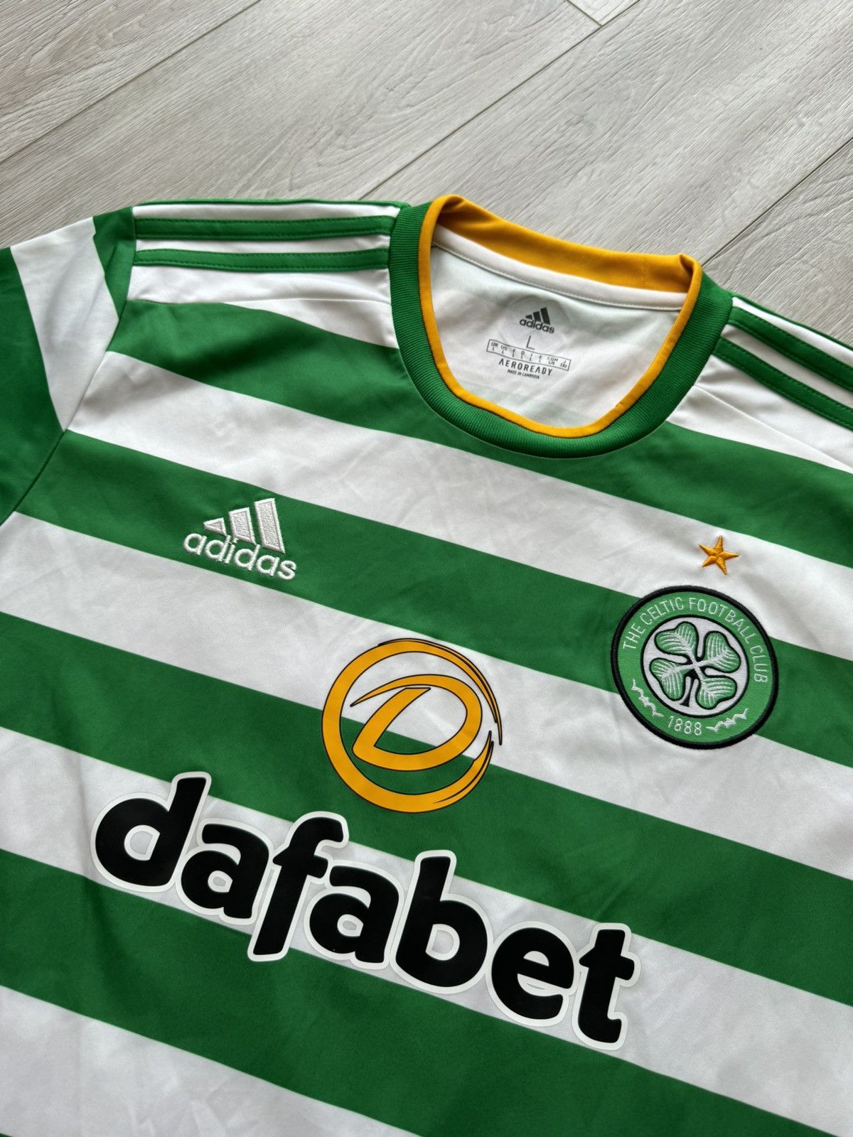 Adidas Callum Celtic Adidas 2020/2021 Y2k Blokecore Football Shirt Size US L / EU 52-54 / 3 - 6 Thumbnail