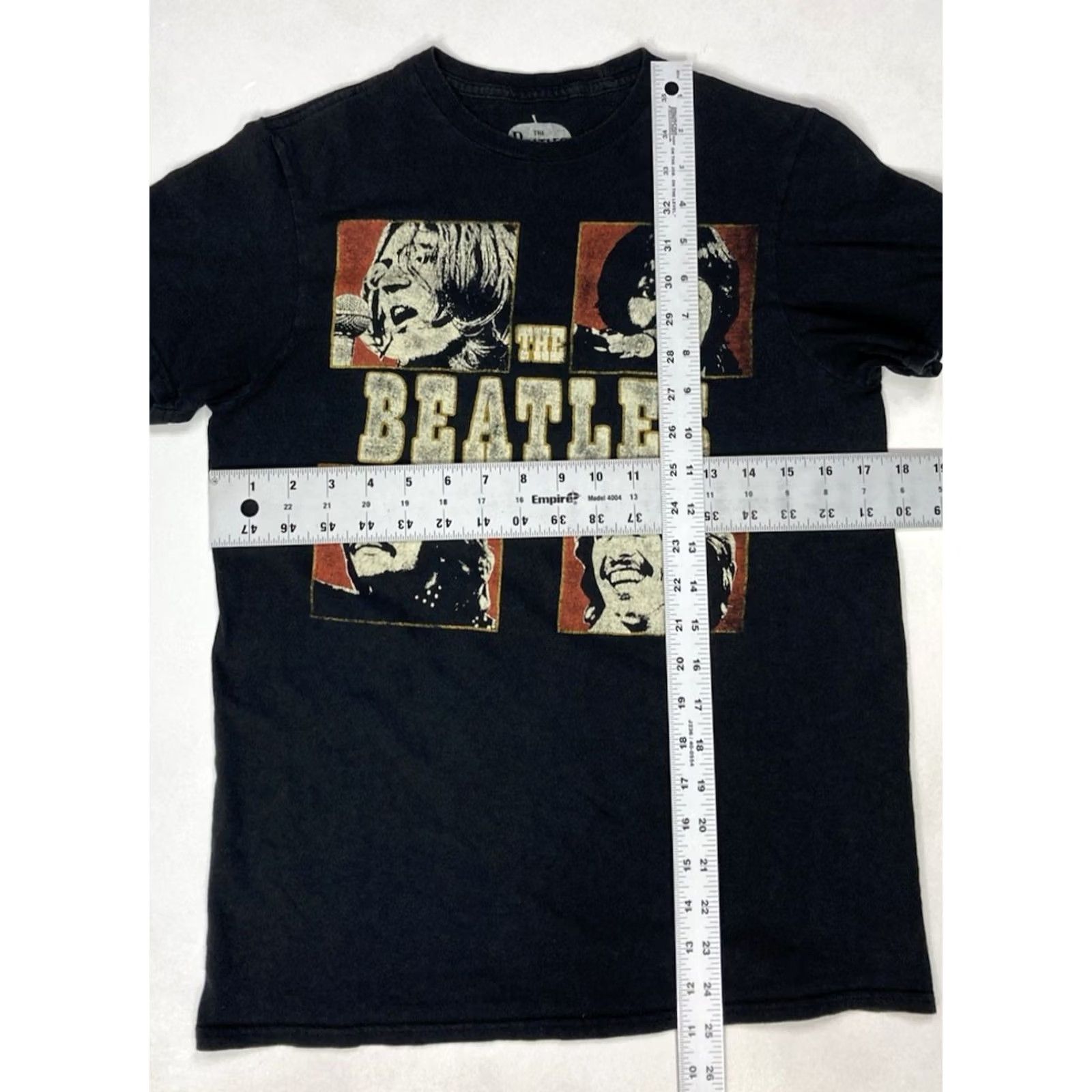 Vintage VINTAGE The Beatles Graphic Shirt Women Small Black Short Sleeve Merch Music Size S / US 4 / IT 40 - 6 Thumbnail