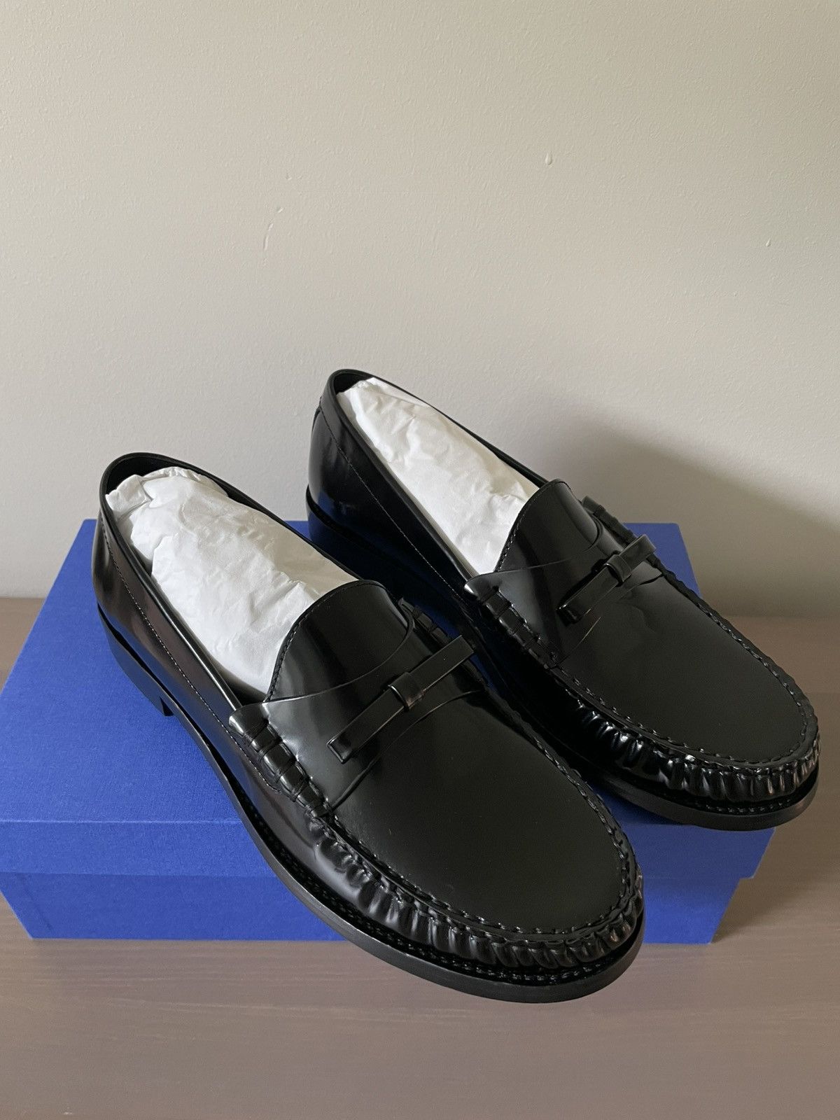 Stuart Weitzman Stuart Weitzman Lottie Bow Loafer Size US 9 / IT 39 - 3 Thumbnail
