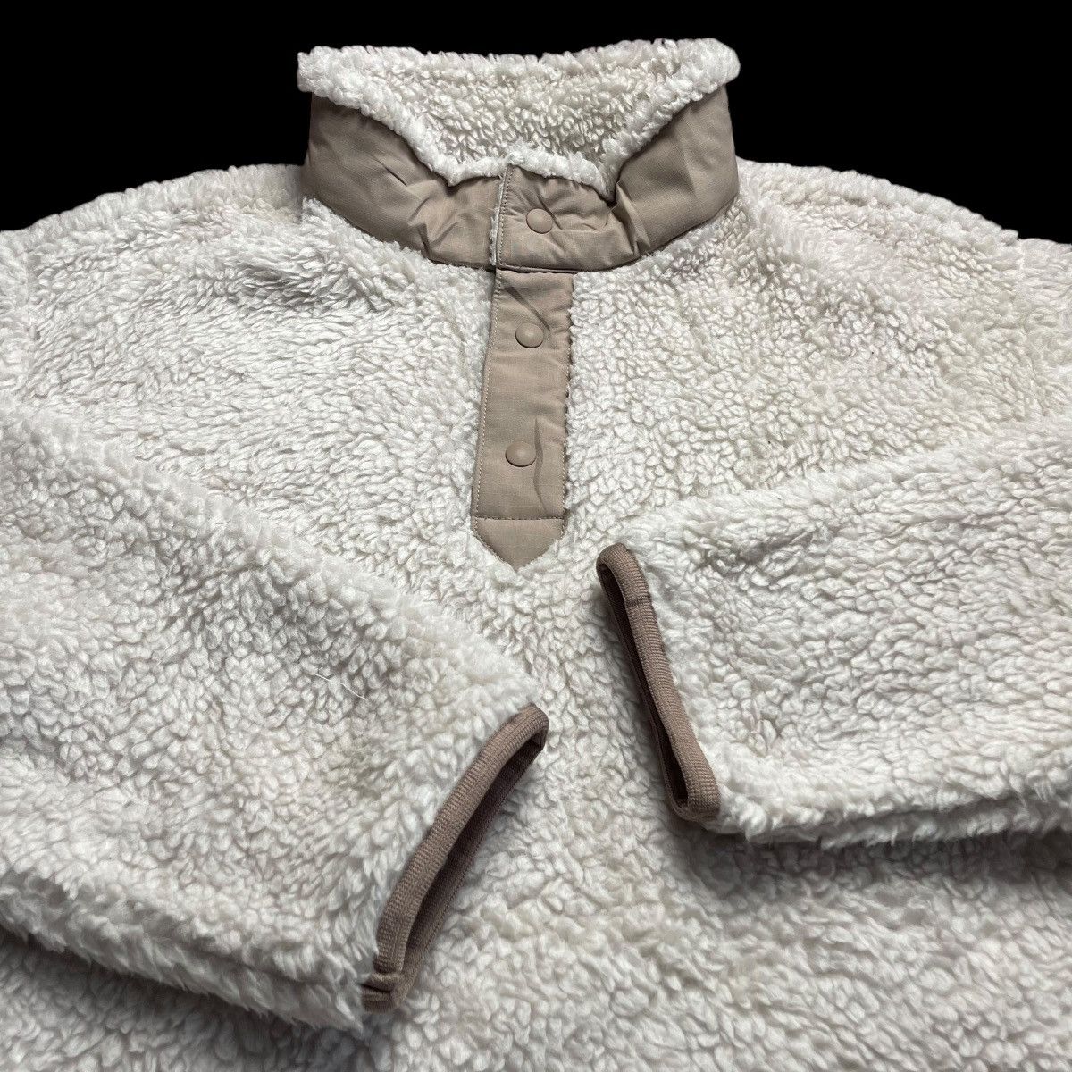 Uniqlo × White Mountaineering UNIQLO x WHITE MOUINTANEERING FLEECE SHERPA JACKET Size US M / EU 48-50 / 2 - 3 Thumbnail