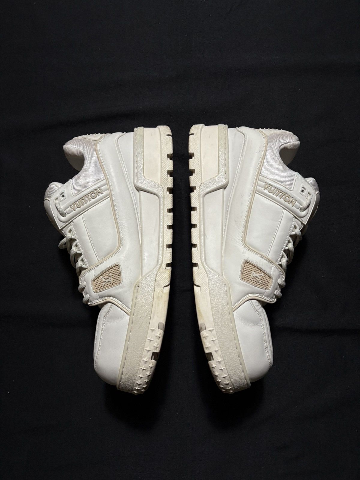 Louis Vuitton Louis Vuitton White Maxi Trainers - Size 9LV Size US 10.5 / EU 43-44 - 3 Thumbnail