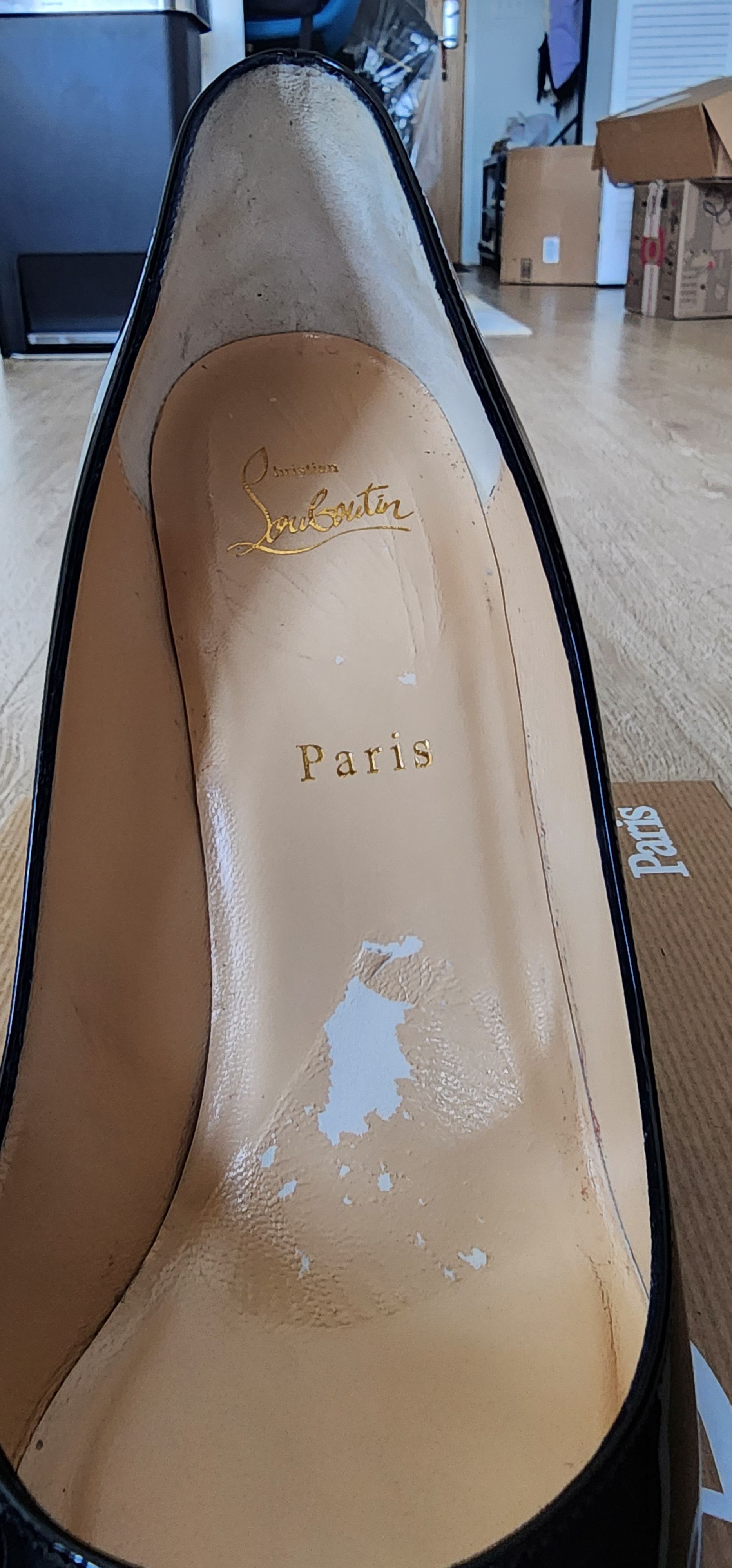 Christian Louboutin Pigalle Patent Leather Pump Size US 9.5 / IT 39.5 - 18 Thumbnail