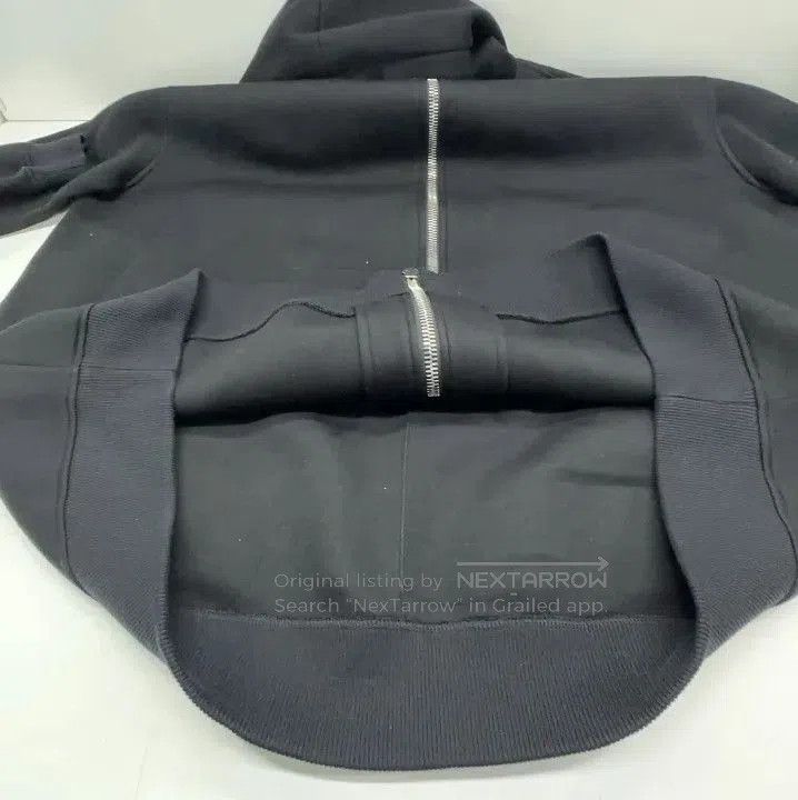 Givenchy Givenchy Unisex Solid Zip Hooded Jacket. Size US S / EU 44-46 / 1 - 5 Thumbnail