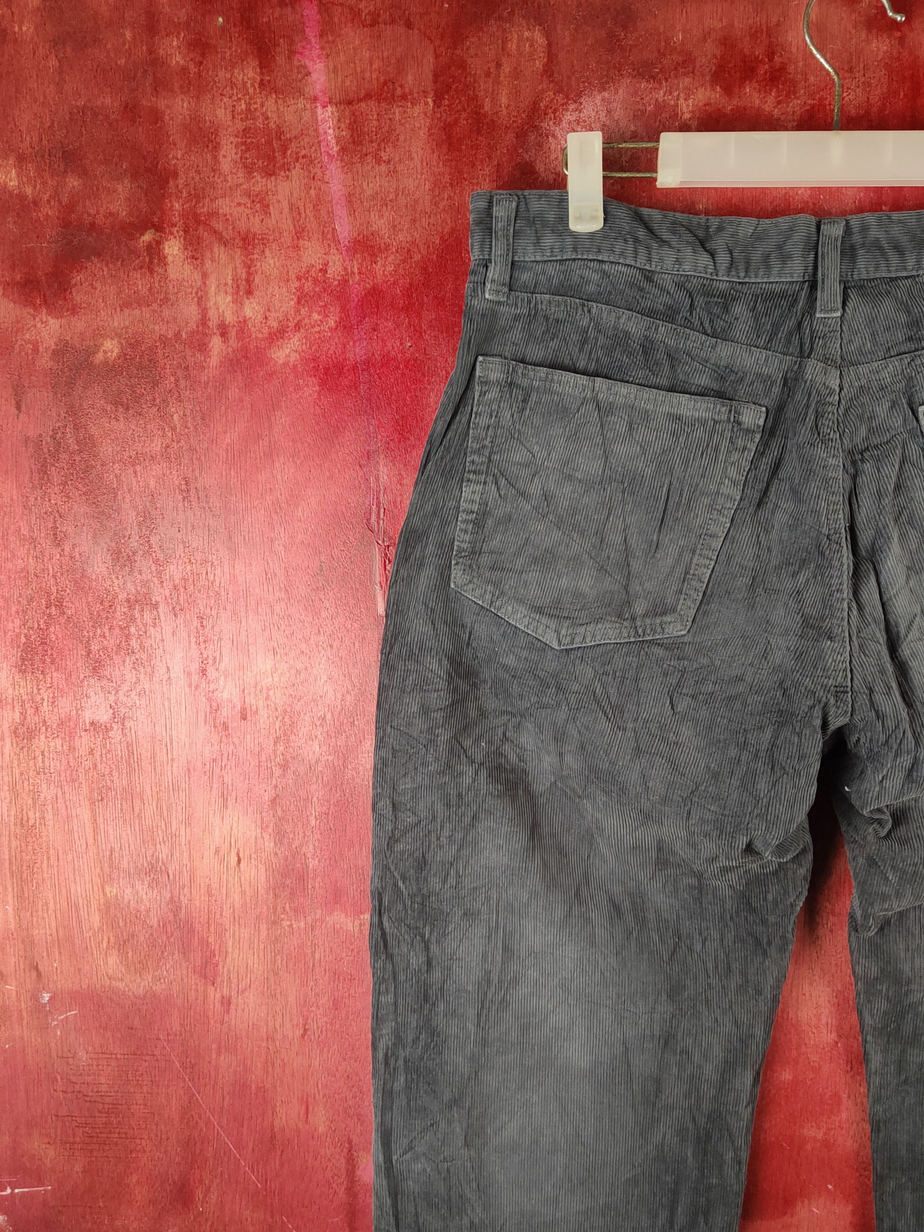 Japanese Brand Uniqlo Dark Gray Corduroy Pants #S2337 Size US 33 - 8 Thumbnail
