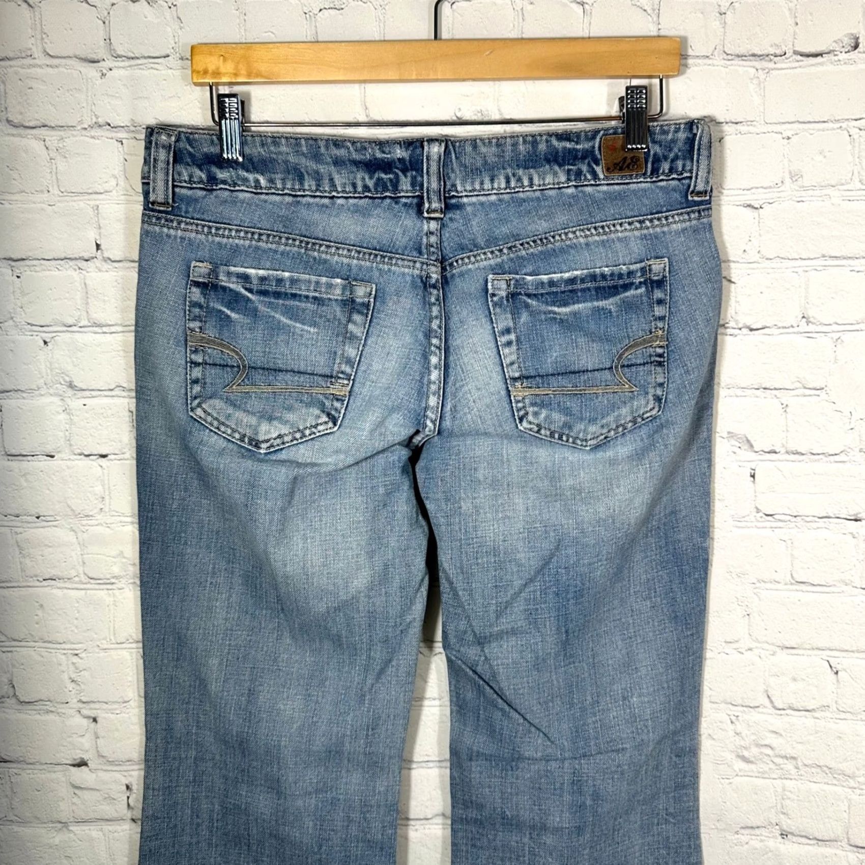 American Eagle Outfitters VINTAGE? No. American Eagle Outfitters Low Rise Flare Jeans Medium Wash Distressed Blue Denim Womens 12 Size 24" / US 00 / IT 34 - 6 Thumbnail