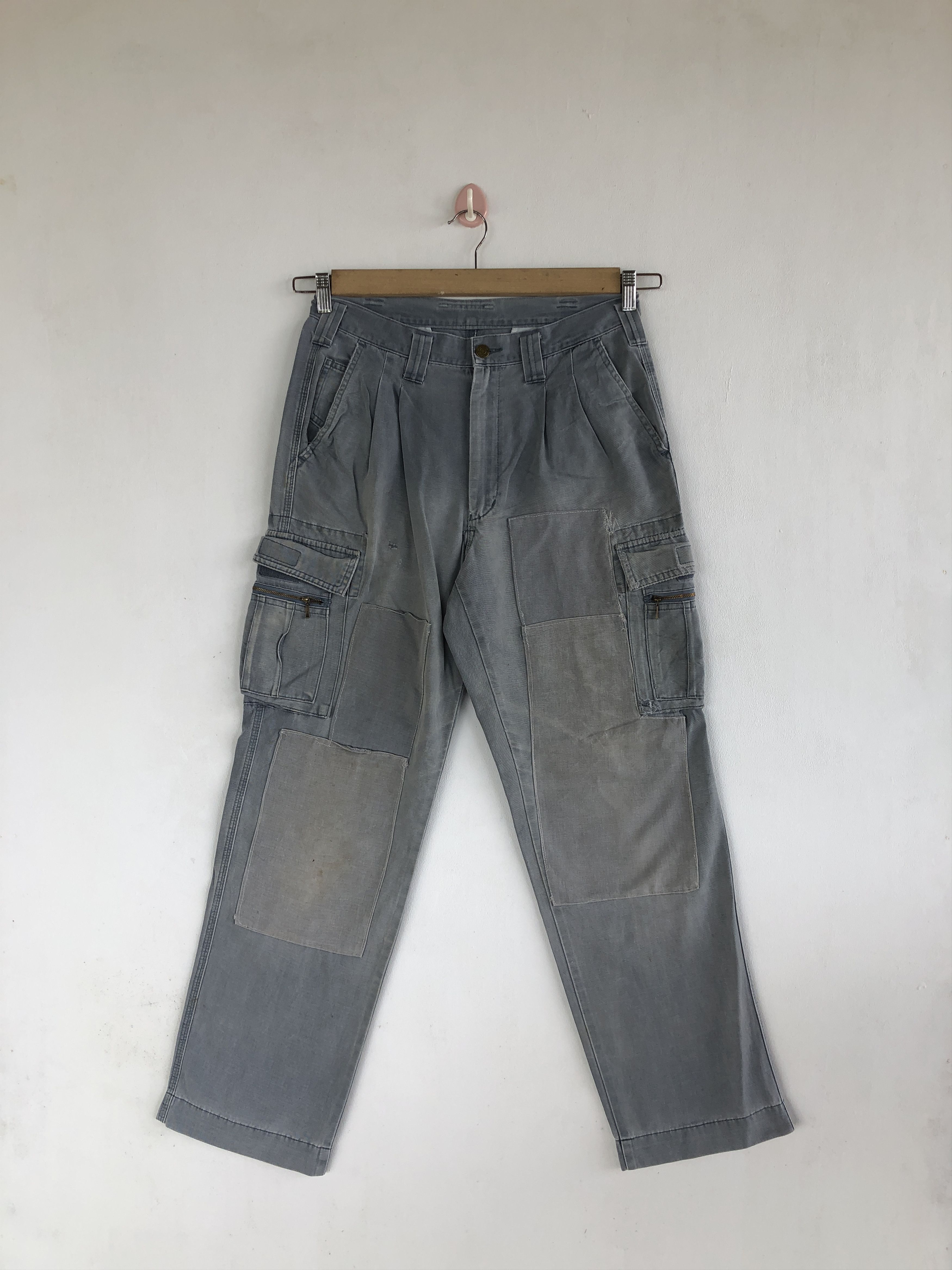 Japanese Brand Vintage Japanese Cargo Pants Multi Pocket Bondage Trousers Size US 30 / EU 46 - 1 Thumbnail