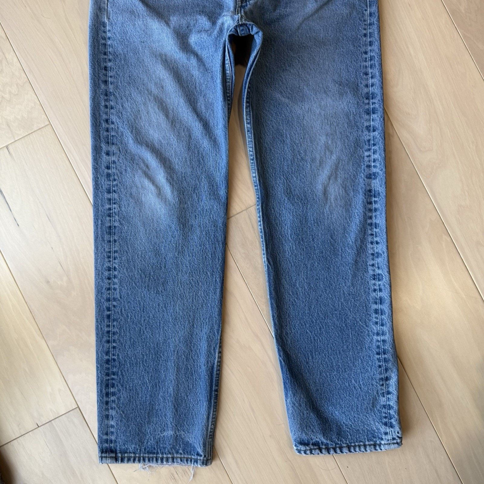 Levi's Vintage Levis 501 Jeans 34 Straight Leg 90s Denim Workwear Size US 34 / EU 50 - 4 Thumbnail