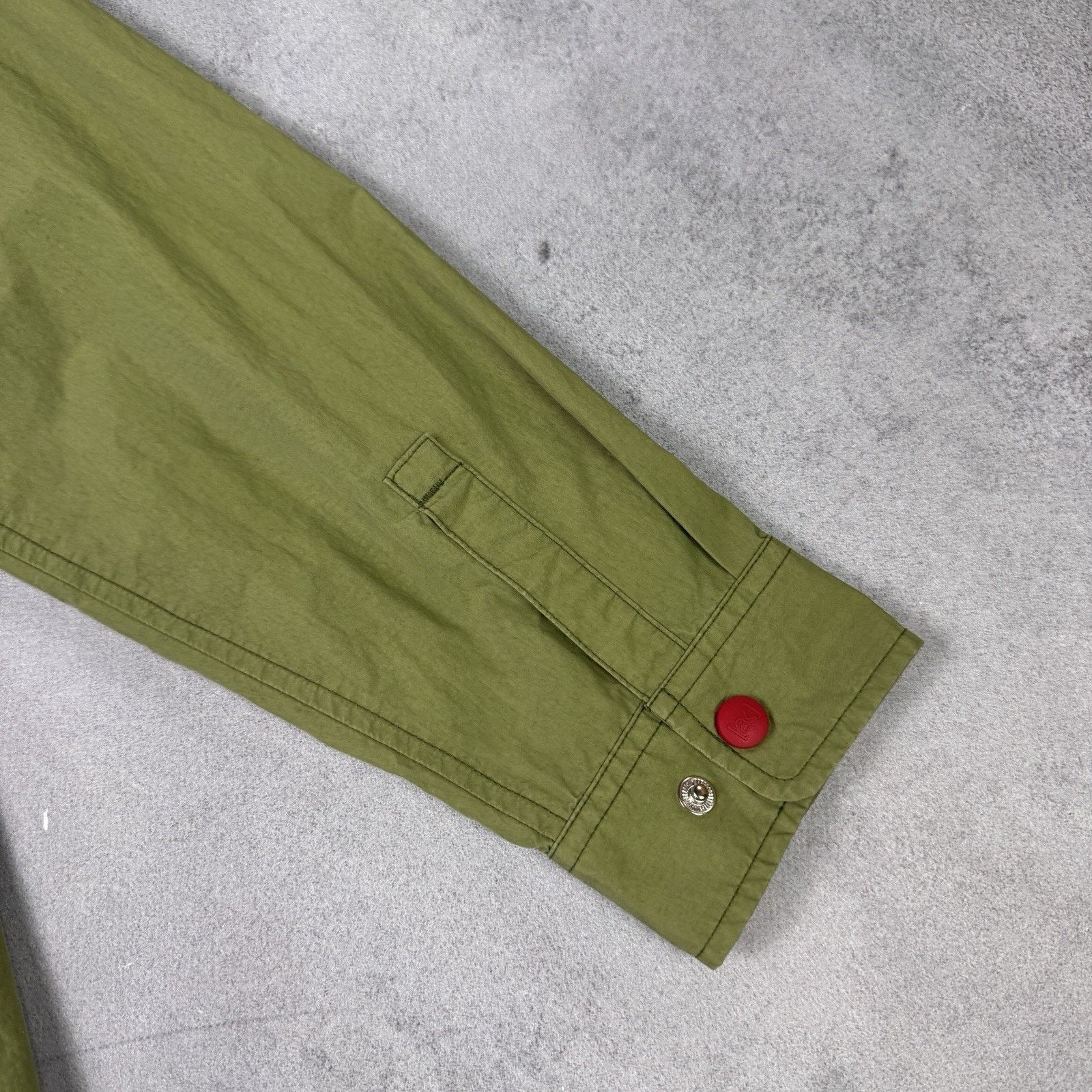 Burton Burton AK Men Linght Overshirt Jacket Nylon Green Size L Size US L / EU 52-54 / 3 - 23 Thumbnail