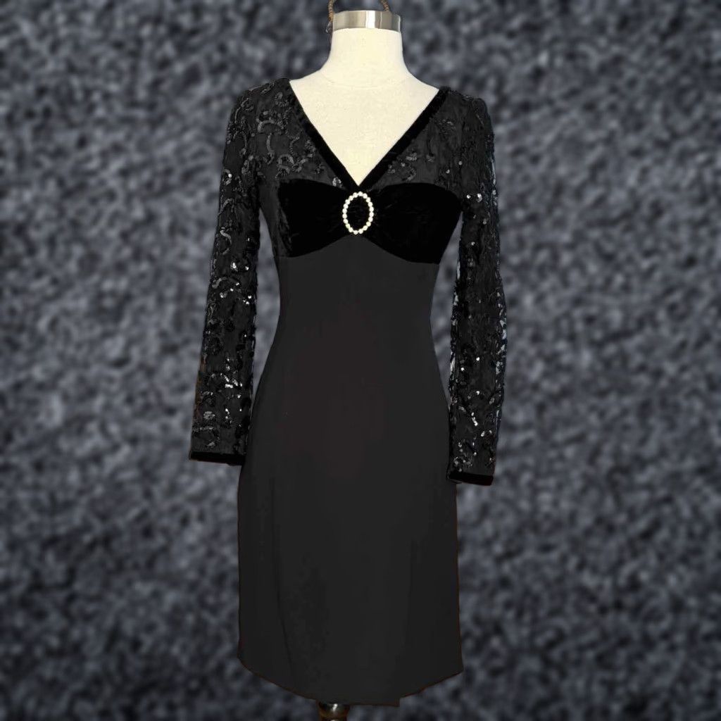 Escada VINTAGE Escada Couture Black Sequin Detail Cocktail Party Sheath Dress Sz 34 ,US 4 Size S / US 4 / IT 40 - 1 Thumbnail