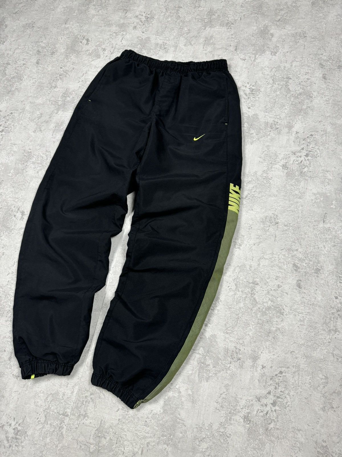 Vintage Nike Y2k Streetwear Sportswear Track Pants Size M
