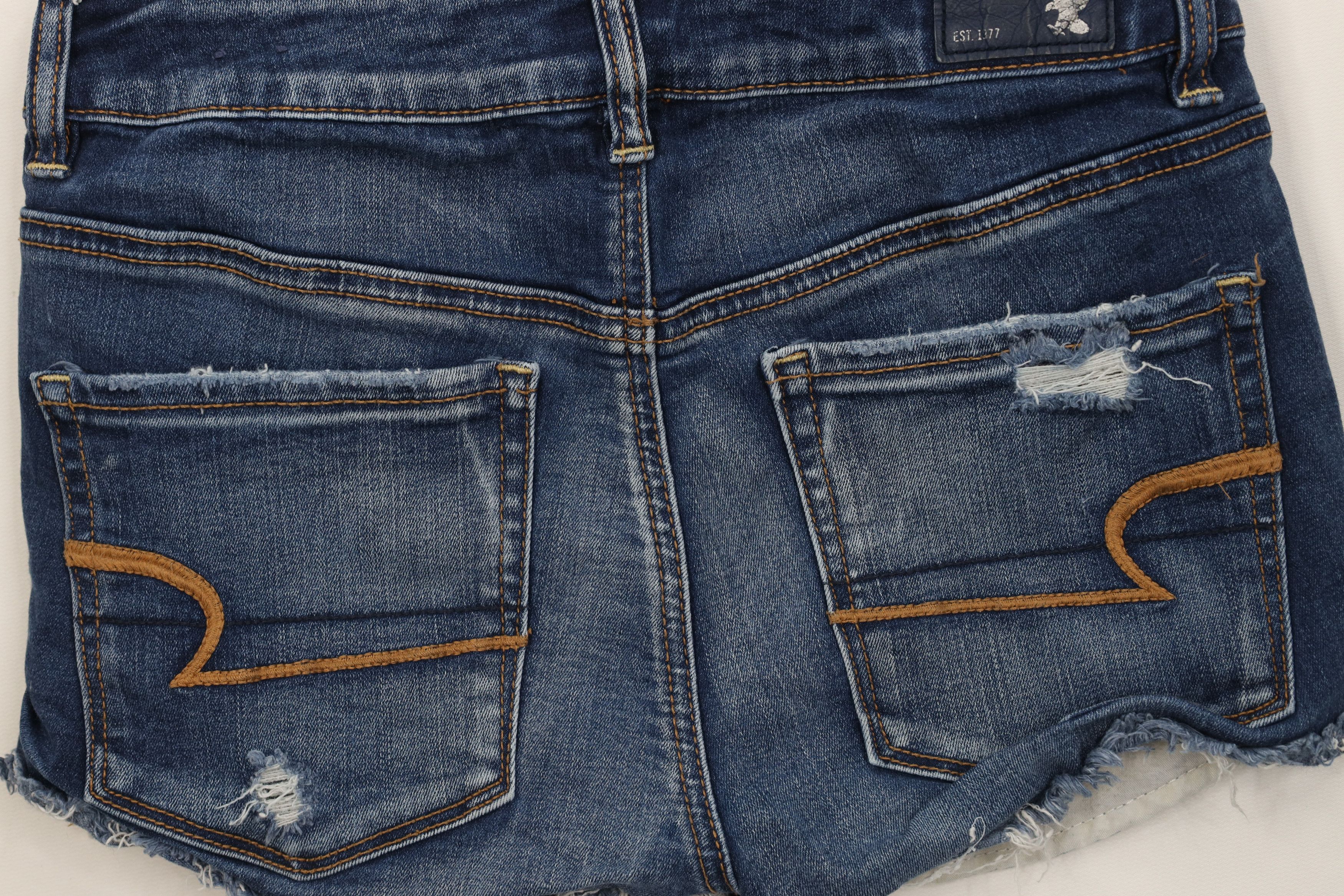 American Eagle Outfitters Vintage Y2K American Eagle Outfitters Shortie Micro Shorts Size 28" / US 6 / IT 42 - 12 Thumbnail