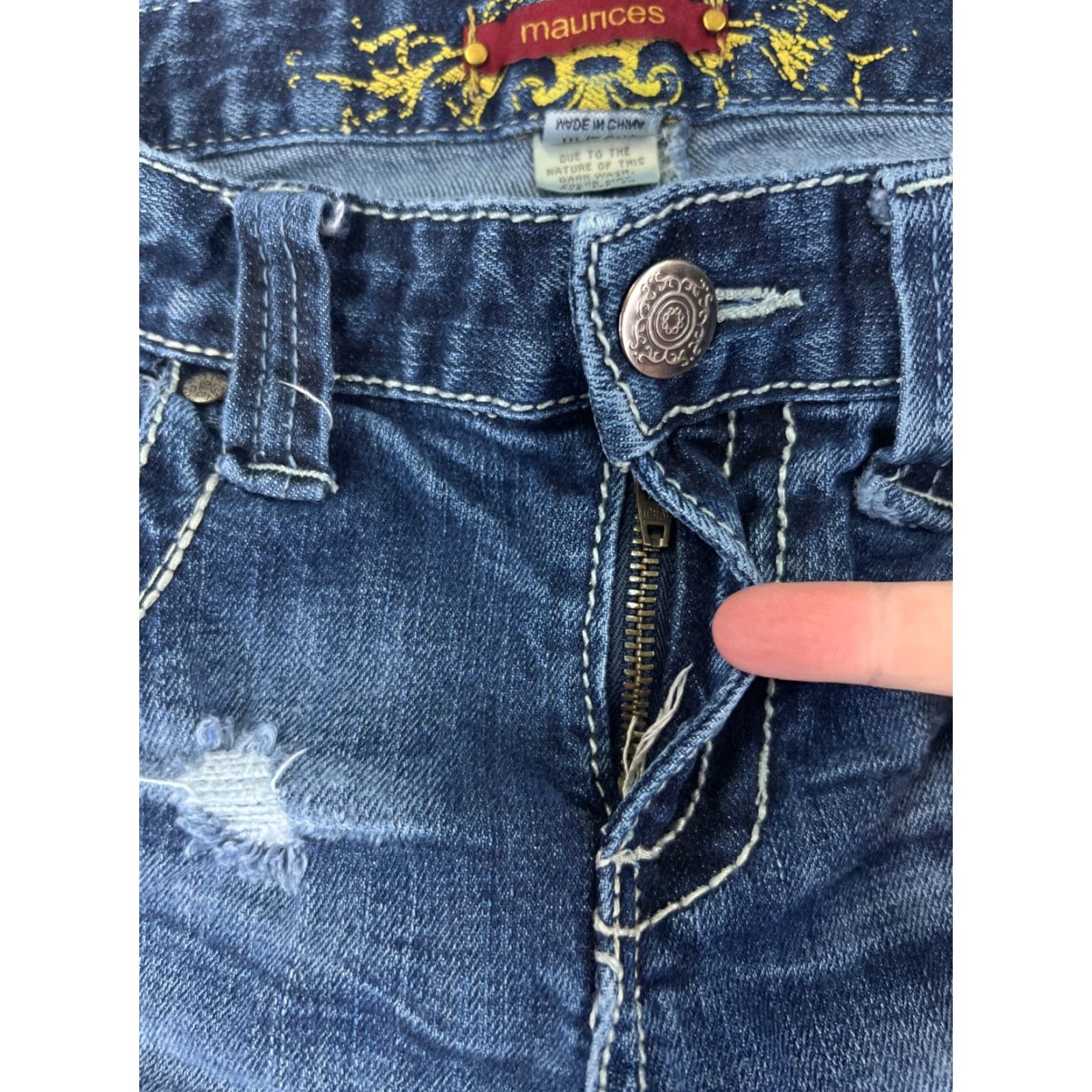 Vintage Maurices Jeans Women 11 Blue Denim Flare Low Distressed Cotton 32x29 Jeans Size 32" / US 10 / IT 46 - 5 Thumbnail