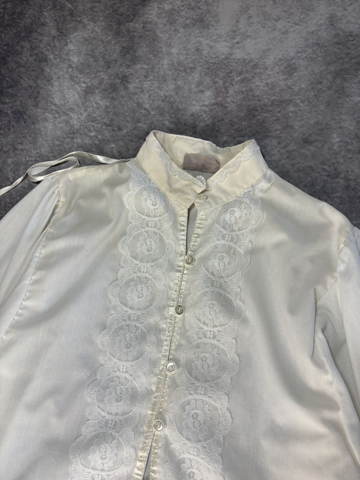 Vintage Lace Trim Victorian Style Vintage Dress Shirt Frilly Elcat Size S / US 4 / IT 40 - 5 Thumbnail