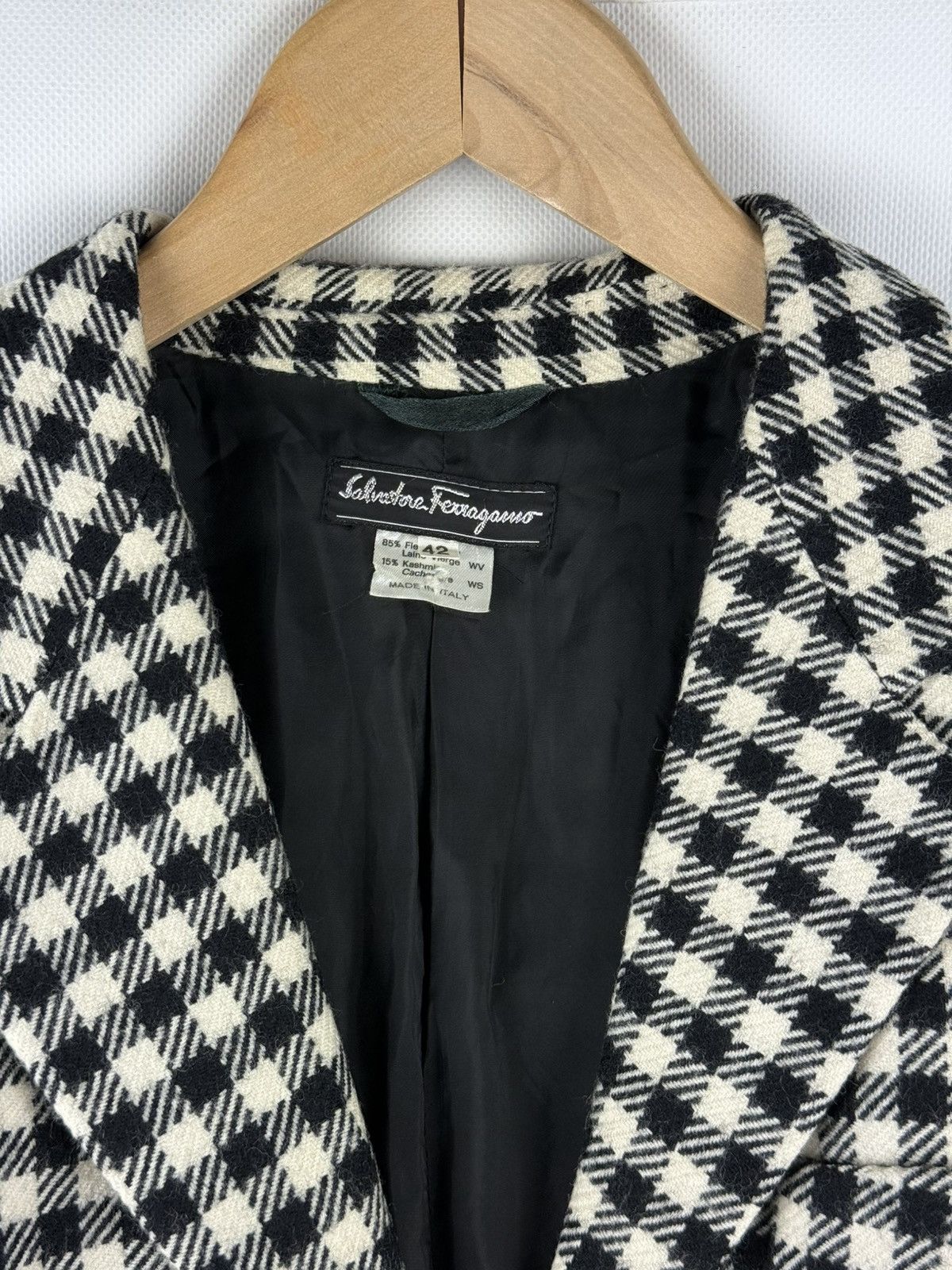 Salvatore Ferragamo Salvatore Ferragamo VTG Plaid Wool Cashmere Blazer Jacket Size M / US 6-8 / IT 42-44 - 9 Thumbnail