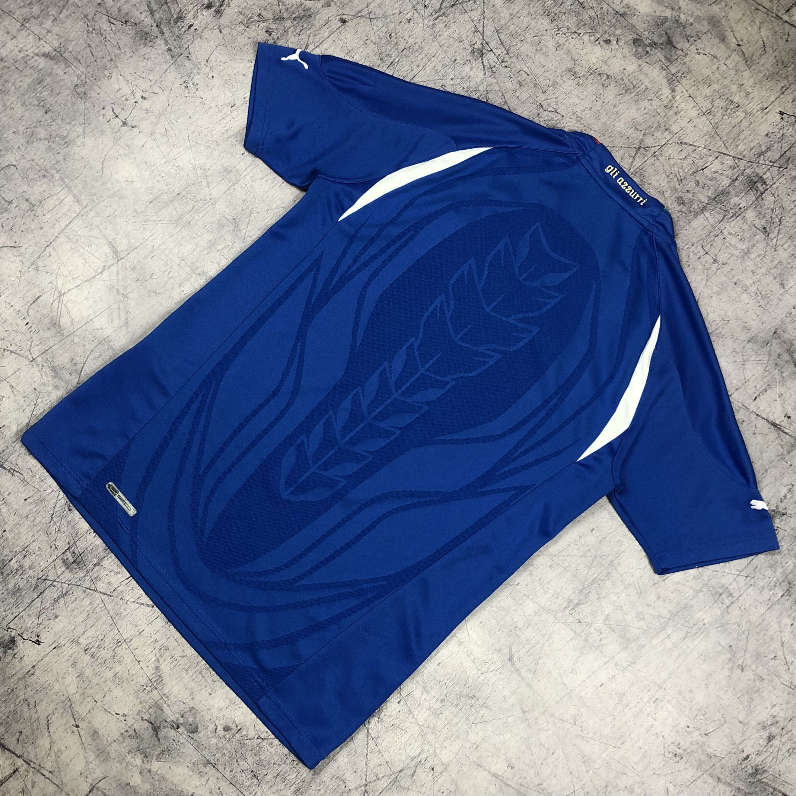 Puma Vintage Italy 2006 World Cup Puma Home Jersey Size US M / EU 48-50 / 2 - 17 Thumbnail