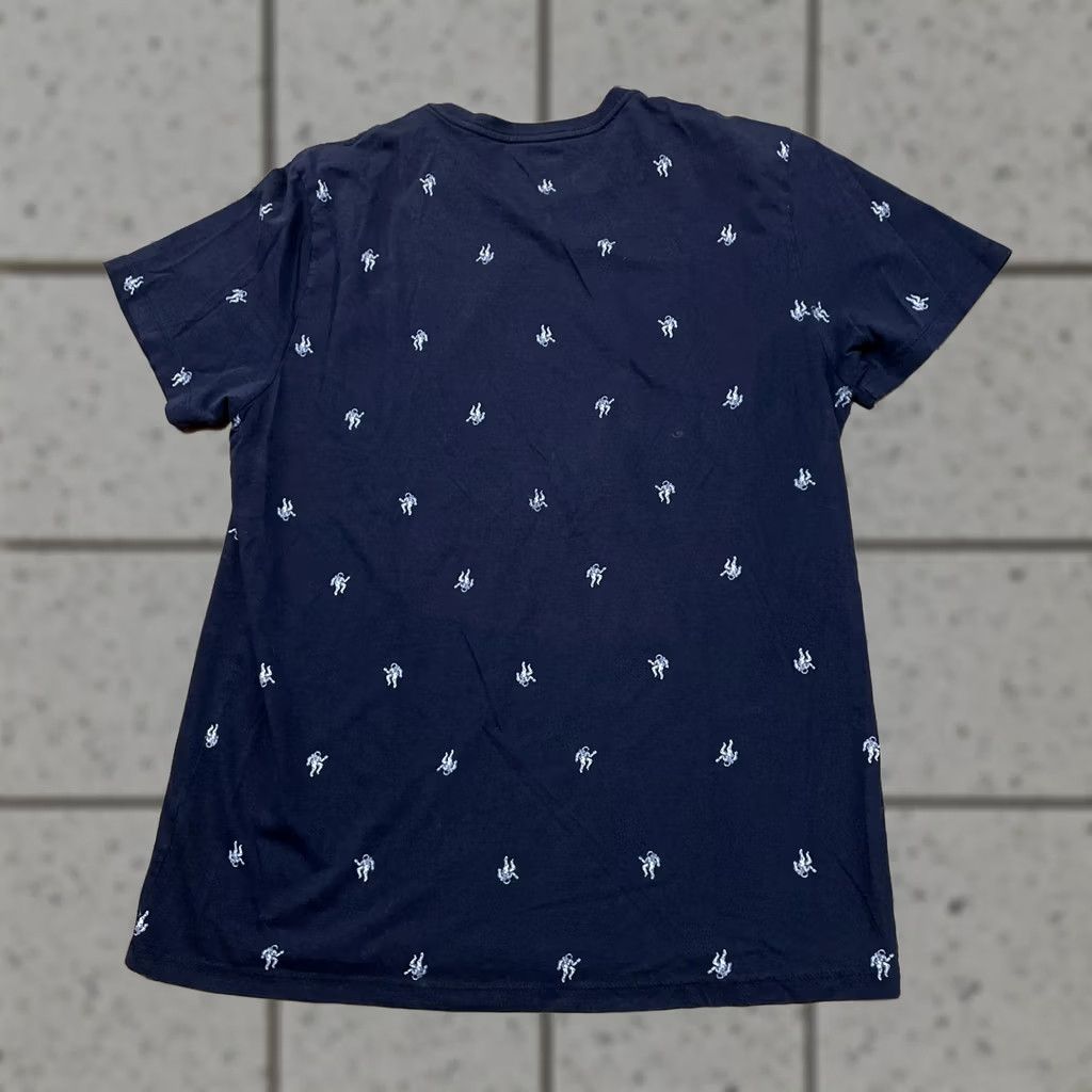 Old Navy Old Navy Soft Washed T Shirt Adult L Slim Astronaut Print Black Graph Tee Shirt Size US L / EU 52-54 / 3 - 1 Thumbnail