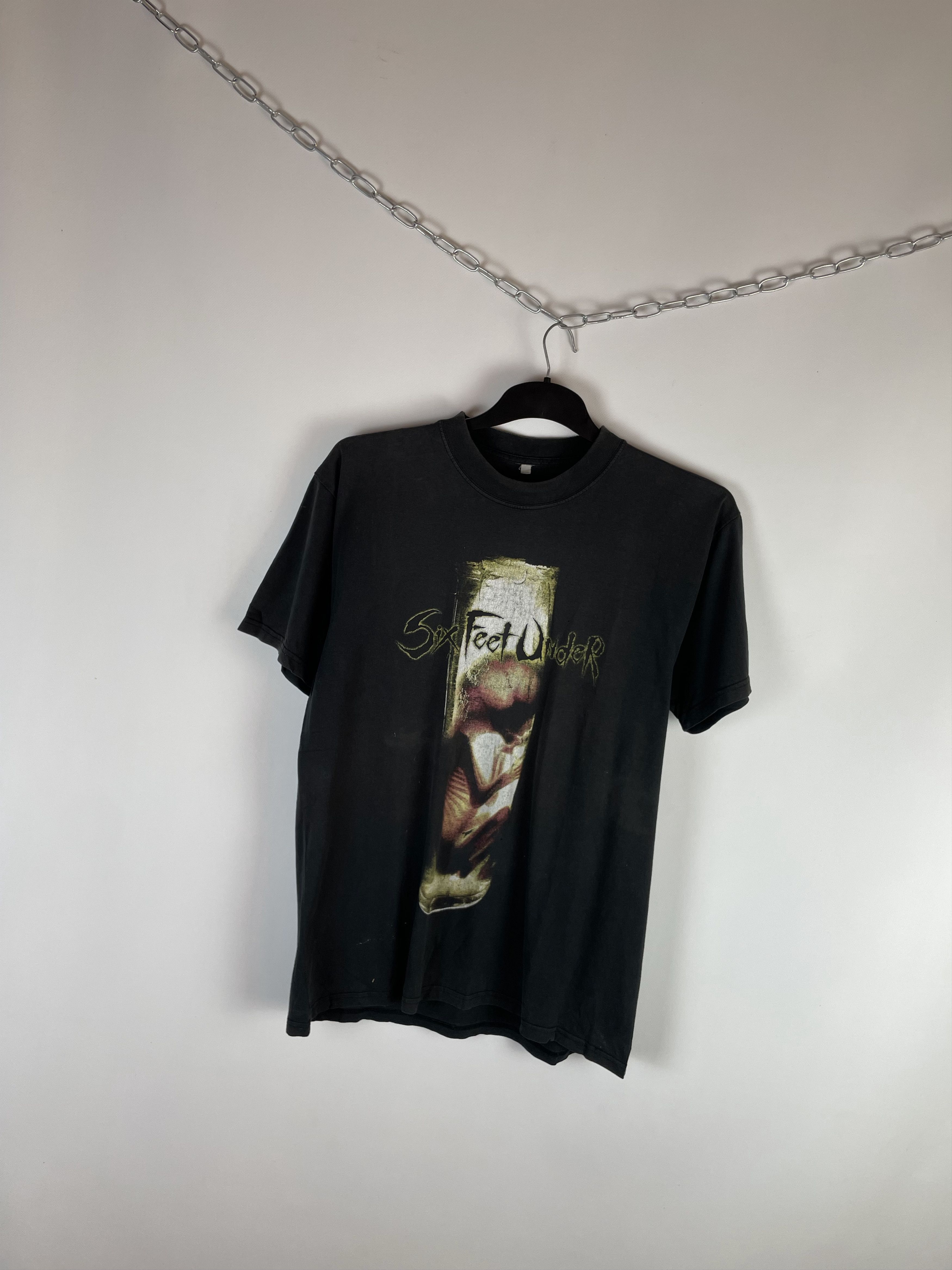 Band Tees Vintage Six Feet Under t shirt 90s Size US L / EU 52-54 / 3 - 2 Thumbnail