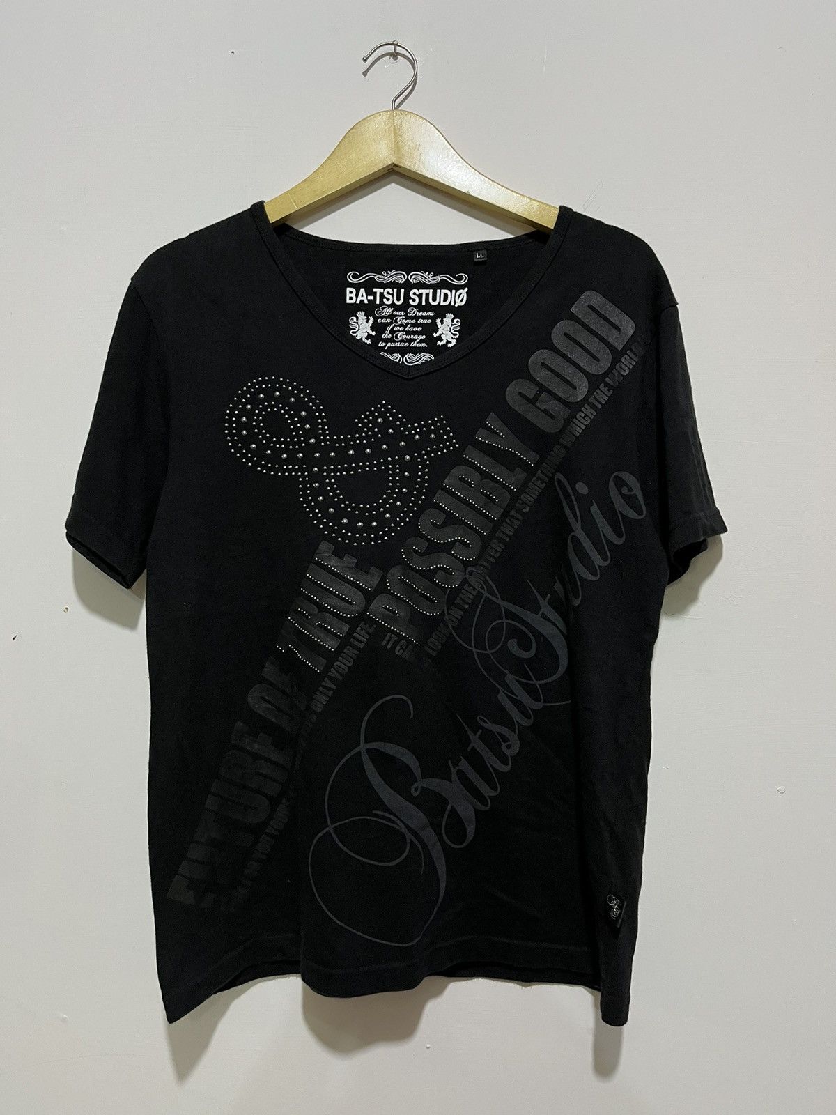 image of Archival Clothing Ba-Tsu Studio Poem Tees in Black, Men's (Size Medium)