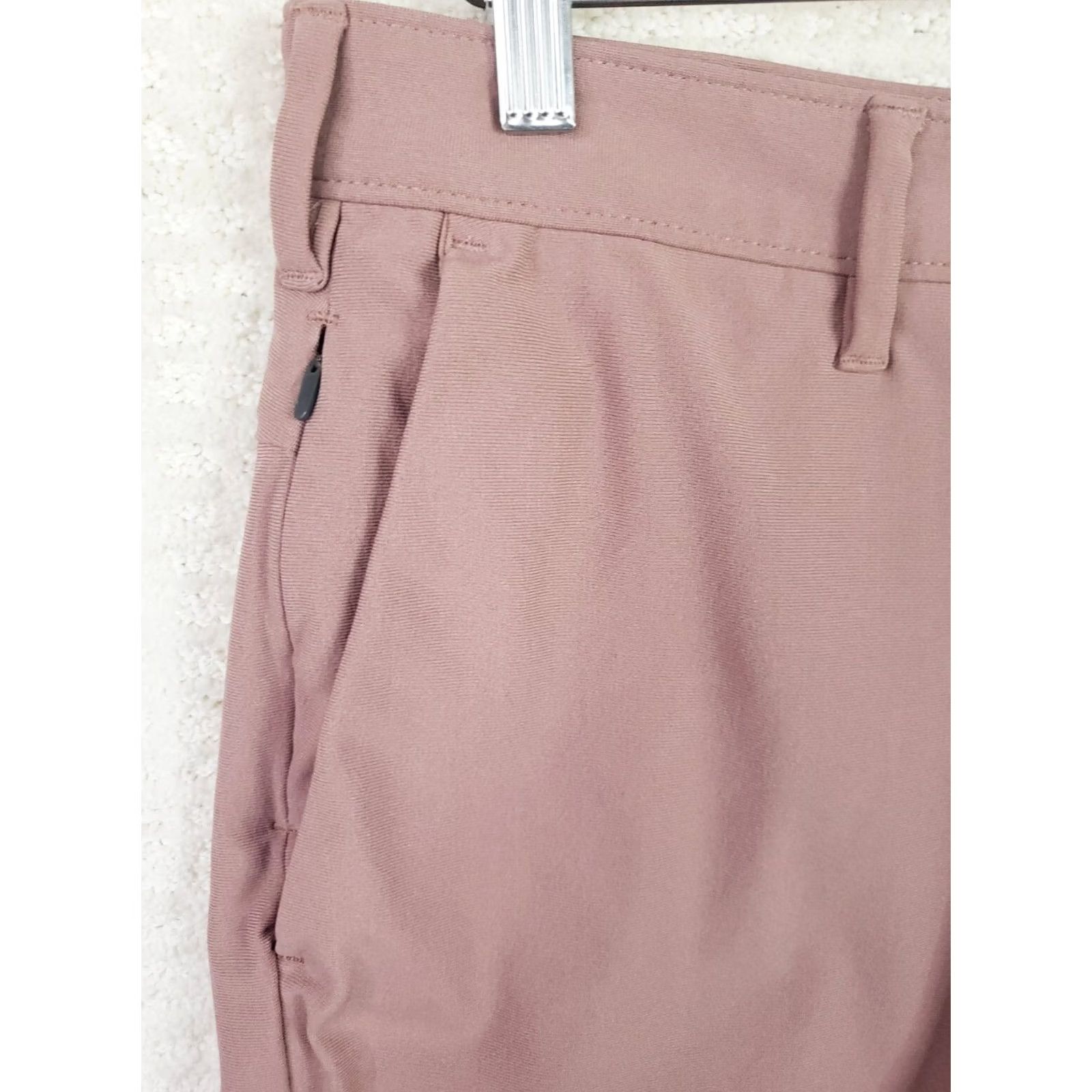Lands' End Lands End Shorts Men's 35x9 Traditional Pink Stretch Flat Front 5 Pocket Size US 35 - 3 Thumbnail