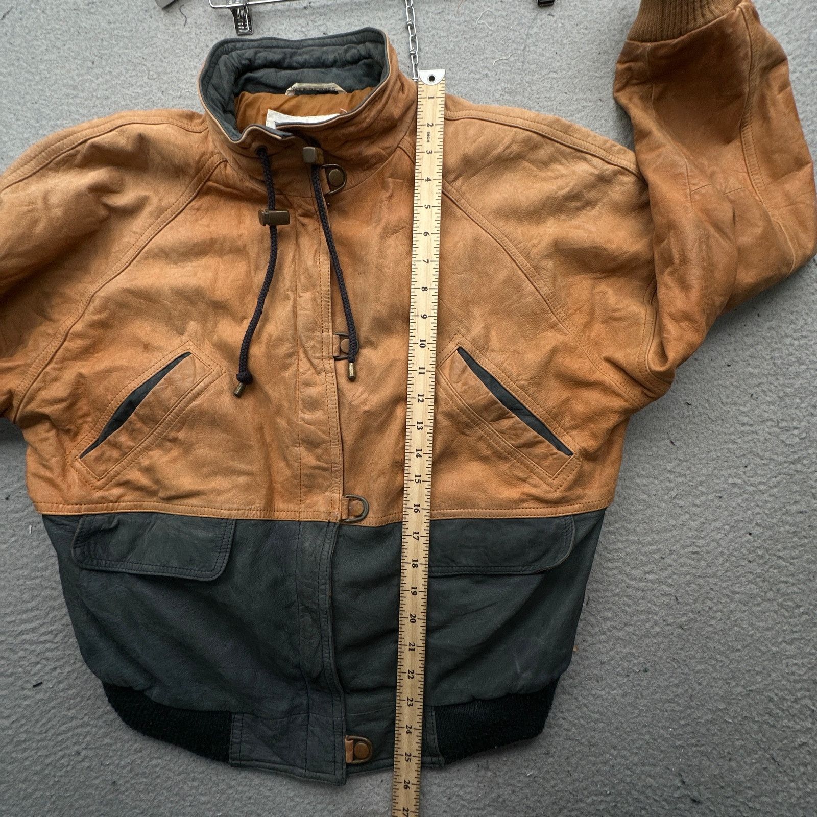 Other Vintage Brandon Thomas Two Tone Bomber Leather Jacket Small Size US S / EU 44-46 / 1 - 4 Thumbnail