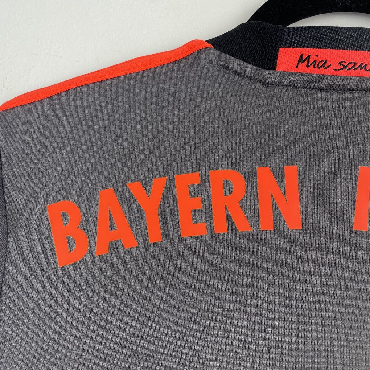 Adidas Bayern Munich Away Adidas Jersey Shirt Men 2016/2017 Size US S / EU 44-46 / 1 - 7 Thumbnail