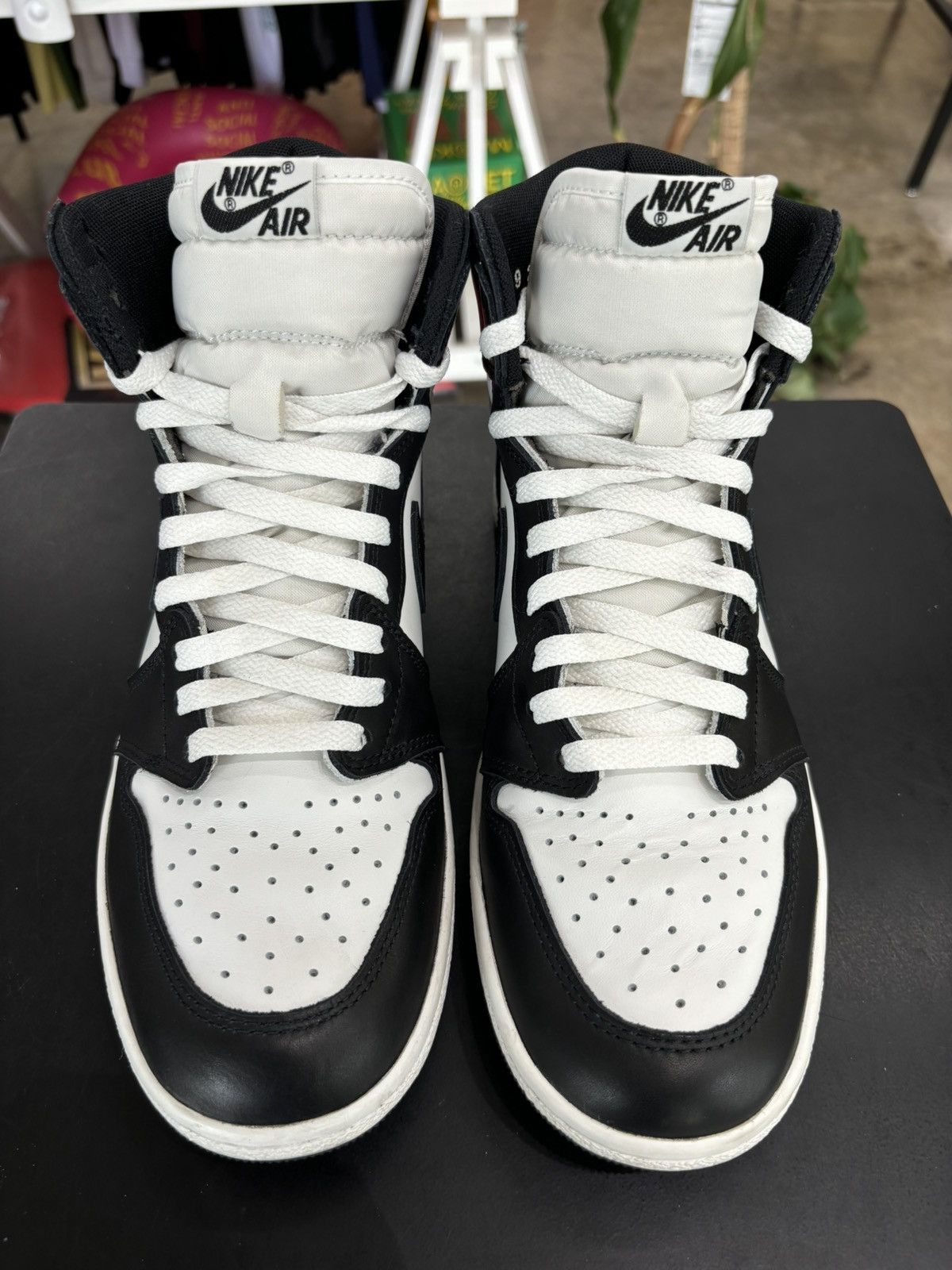 Jordan Brand Air Jordan 1 Black White Sz. 9 (2023) Size US 9 / EU 42 - 2 Thumbnail