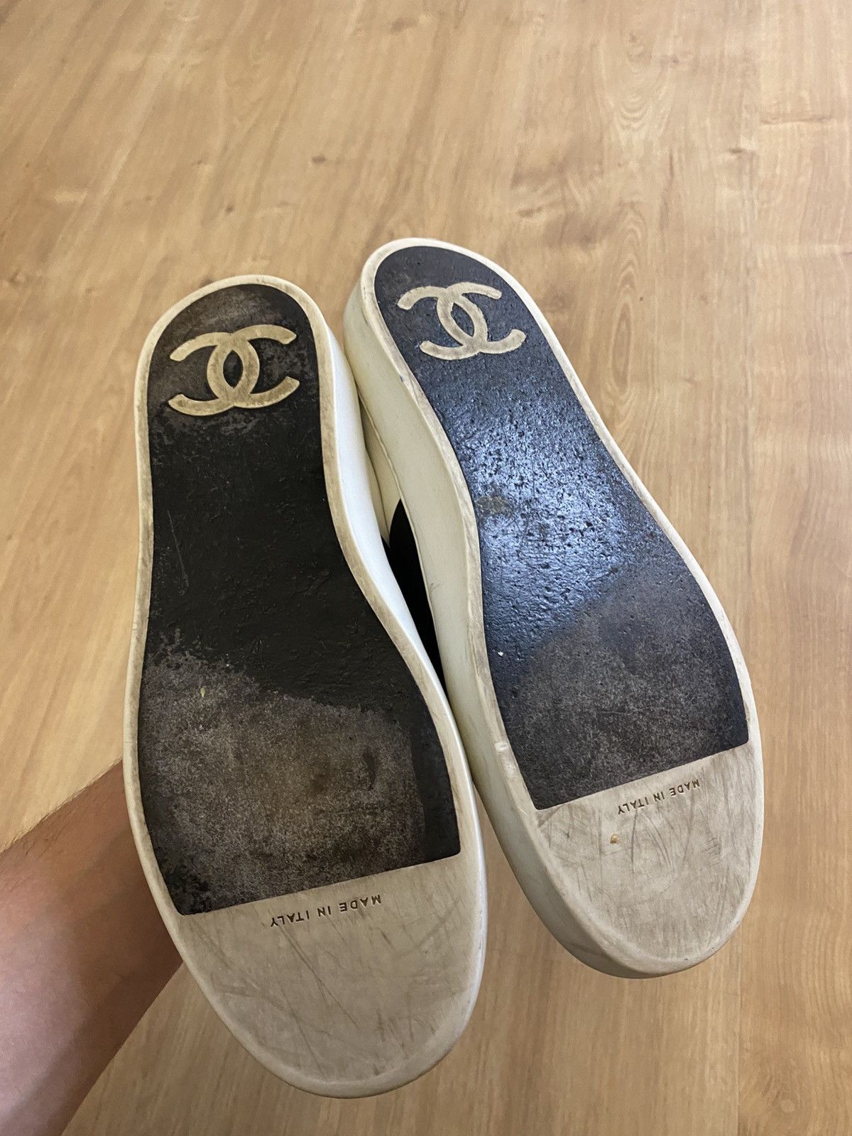 Chanel Chanel Lambskin Slip On Sneaker Size US 7.5 / IT 37.5 - 3 Thumbnail