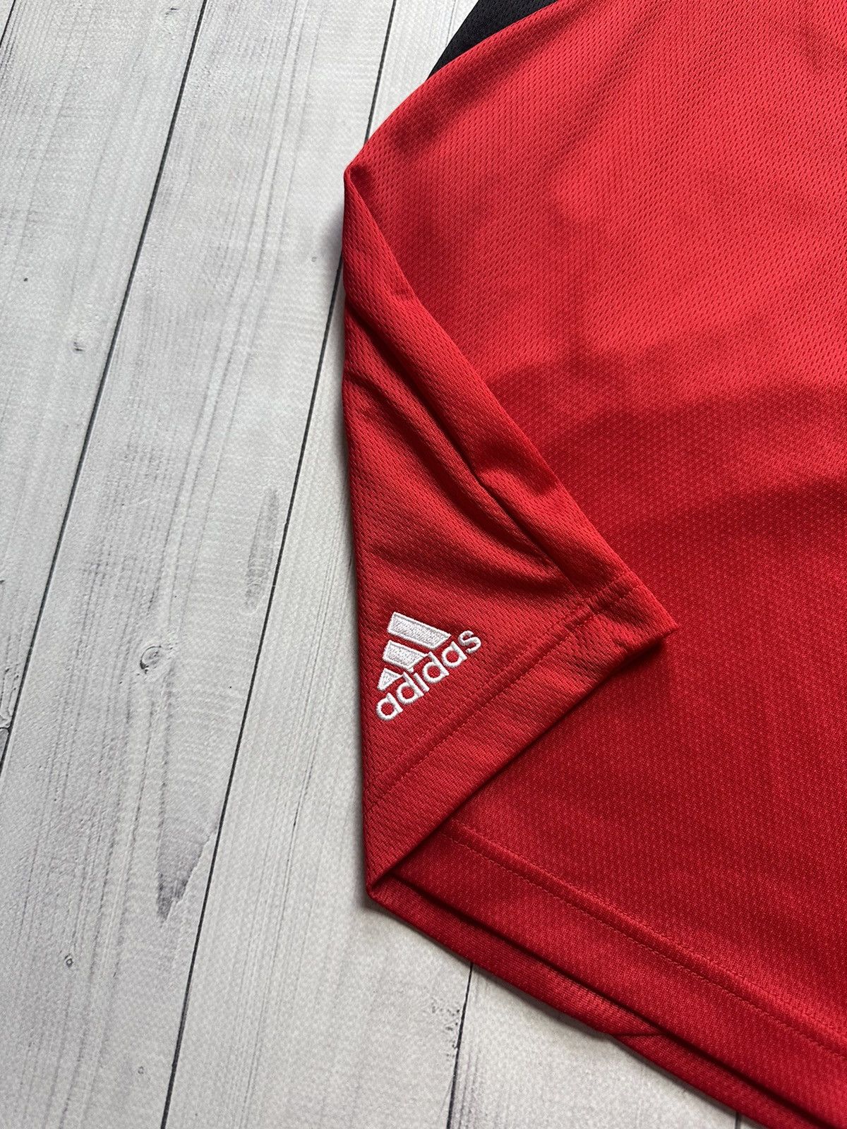 Vintage Vintage adidas Liverpool soccer polo size S champions league Size US S / EU 44-46 / 1 - 4 Thumbnail