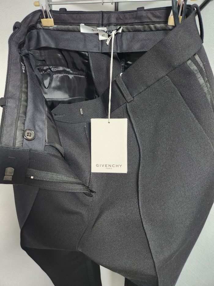 Givenchy Givenchy Runway look 47 trousers Size 28" / US 6 / IT 42 - 8 Thumbnail