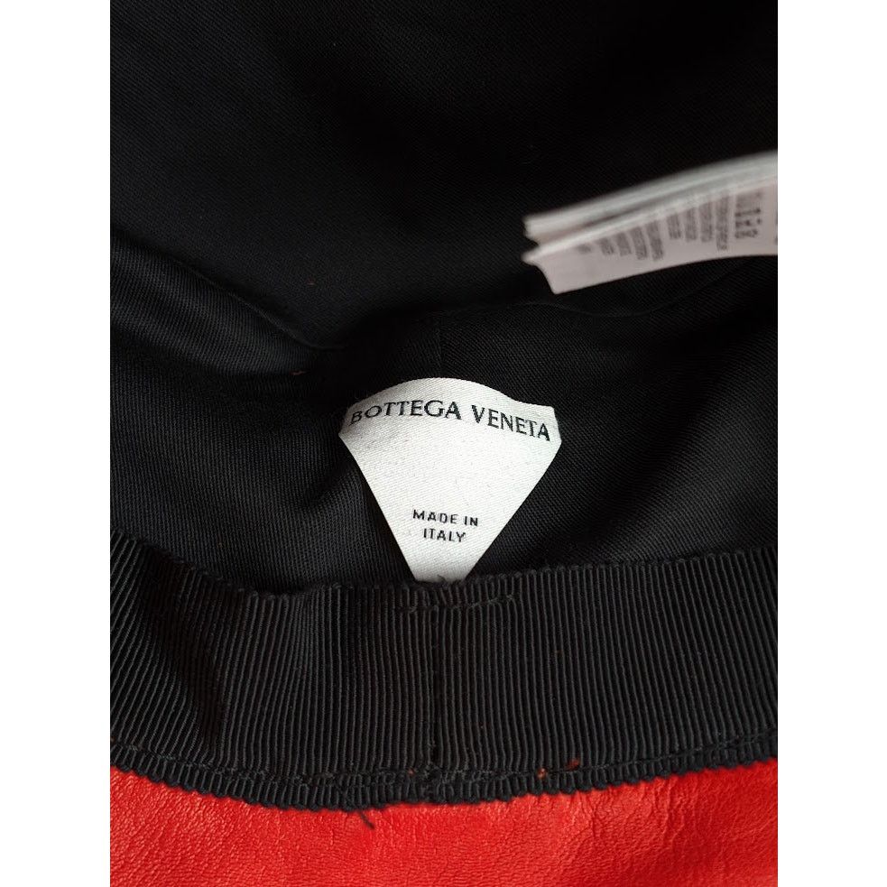 Bottega Veneta o1rshd1 Size: M / Nappa Intreccio Hat / Cap in Poppy Size ONE SIZE - 12 Thumbnail