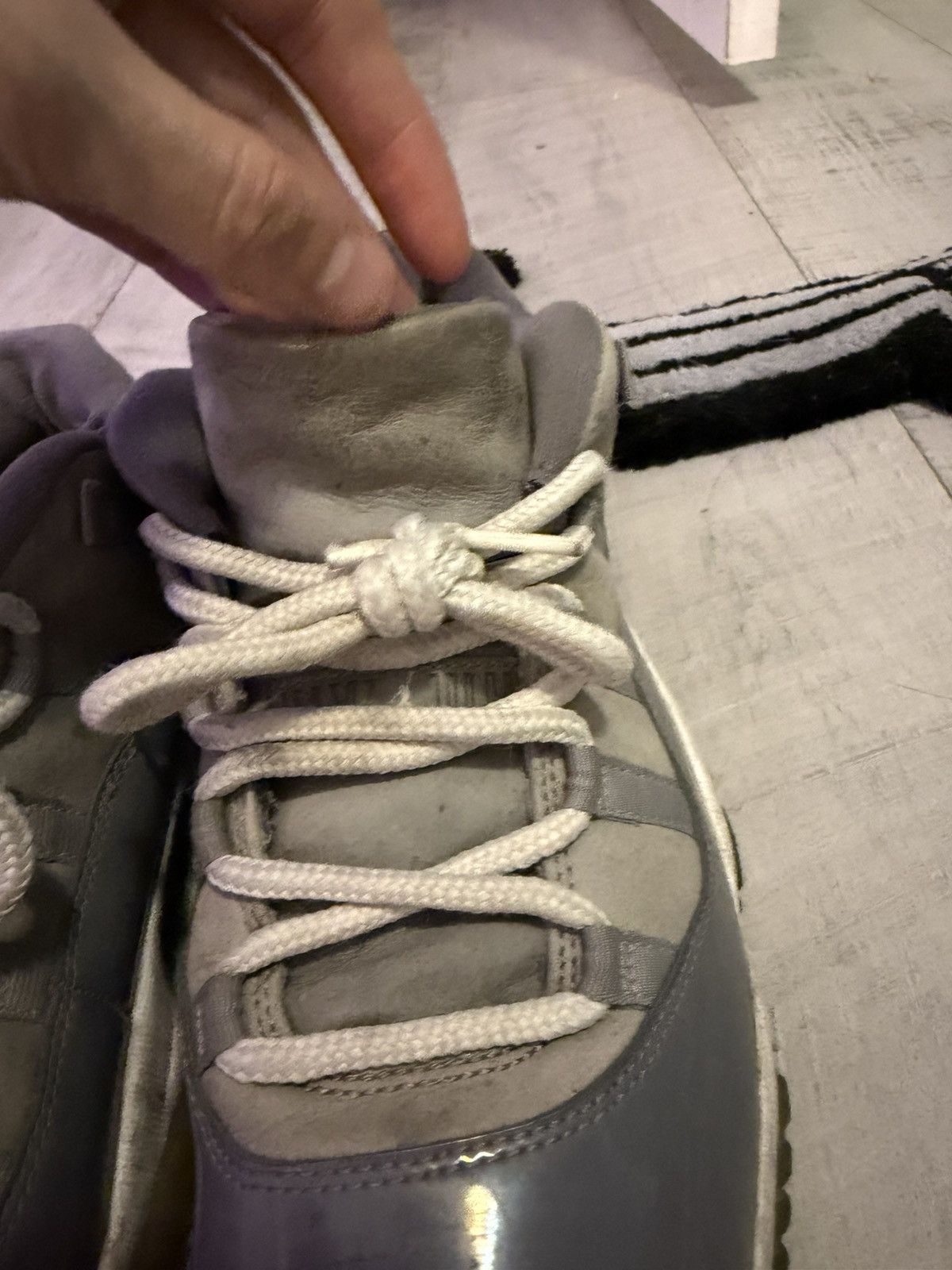 Jordan Brand Jordan 11 Cool Grey Low Size US 10 / EU 43 - 6 Thumbnail