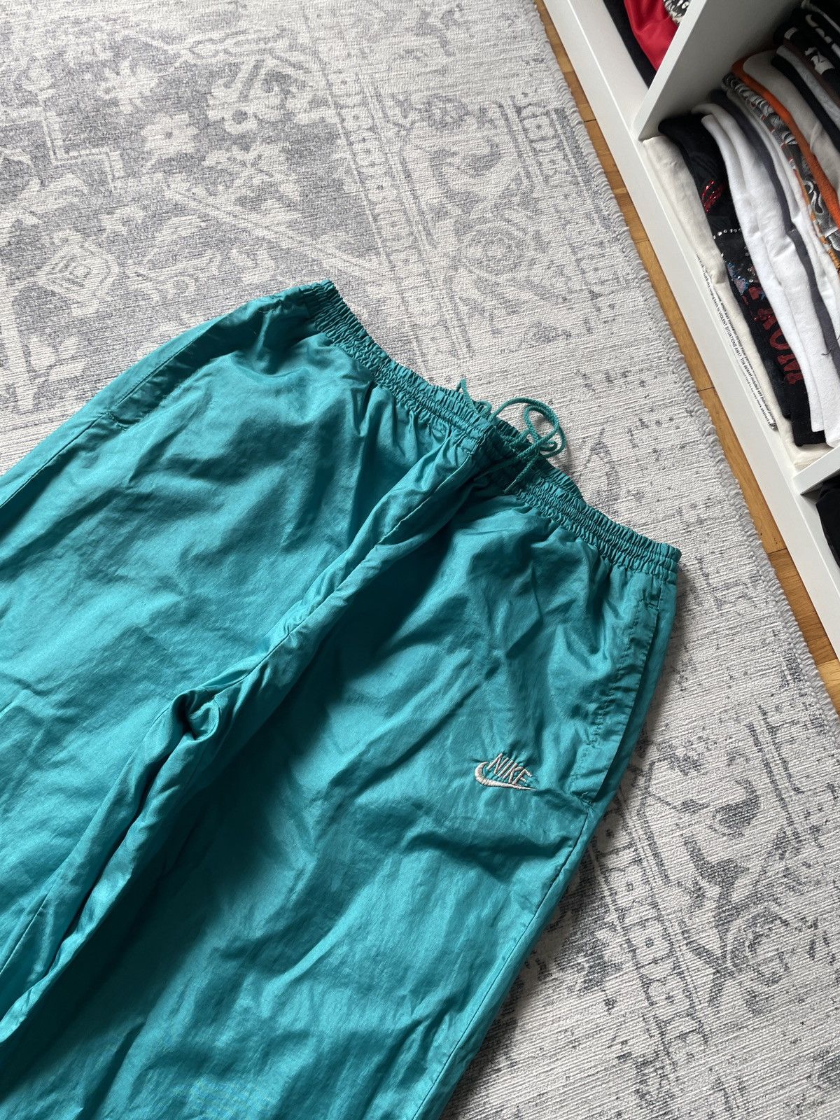 Japanese Brand Vintage Nike Sweatpants Baggy Wide 00s Japanese Mint hype Size US 34 / EU 50 - 4 Thumbnail