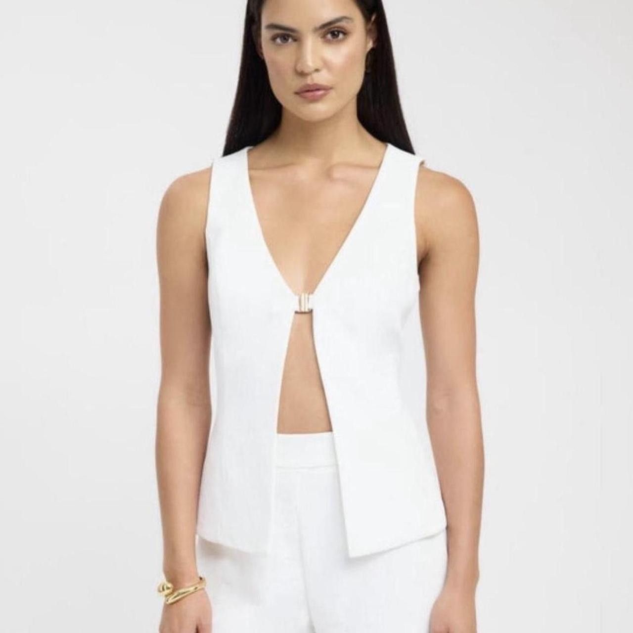 Other *SOLD OUT IN STORE & ONLINE* KOOKAI white Ariel Vee Top Vest Size XS / US 0-2 / IT 36-38 - 1 Thumbnail