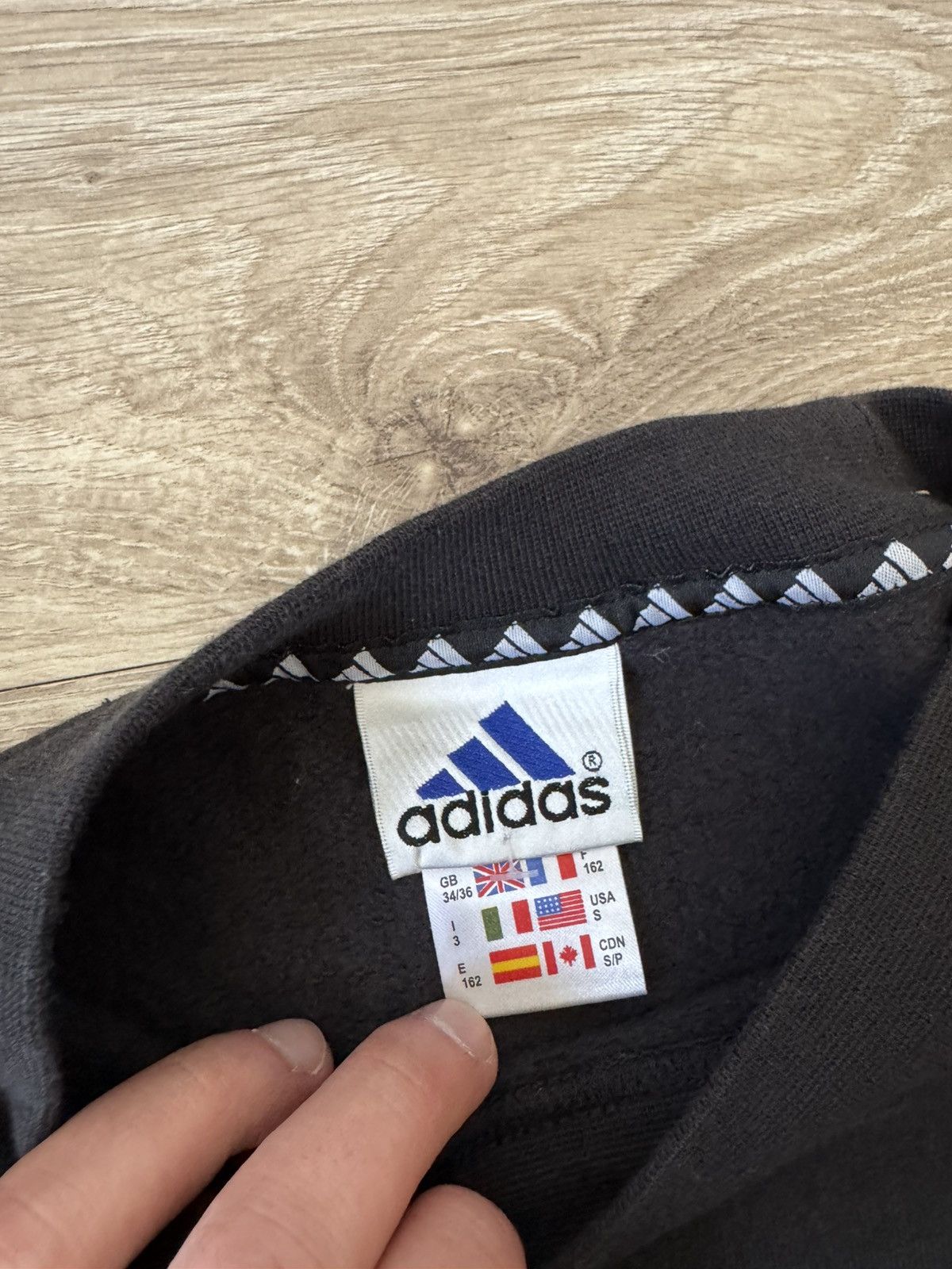 Vintage Vintage 90s Adidas Big Logo Crewneck Sweatshirt Size US S / EU 44-46 / 1 - 5 Thumbnail