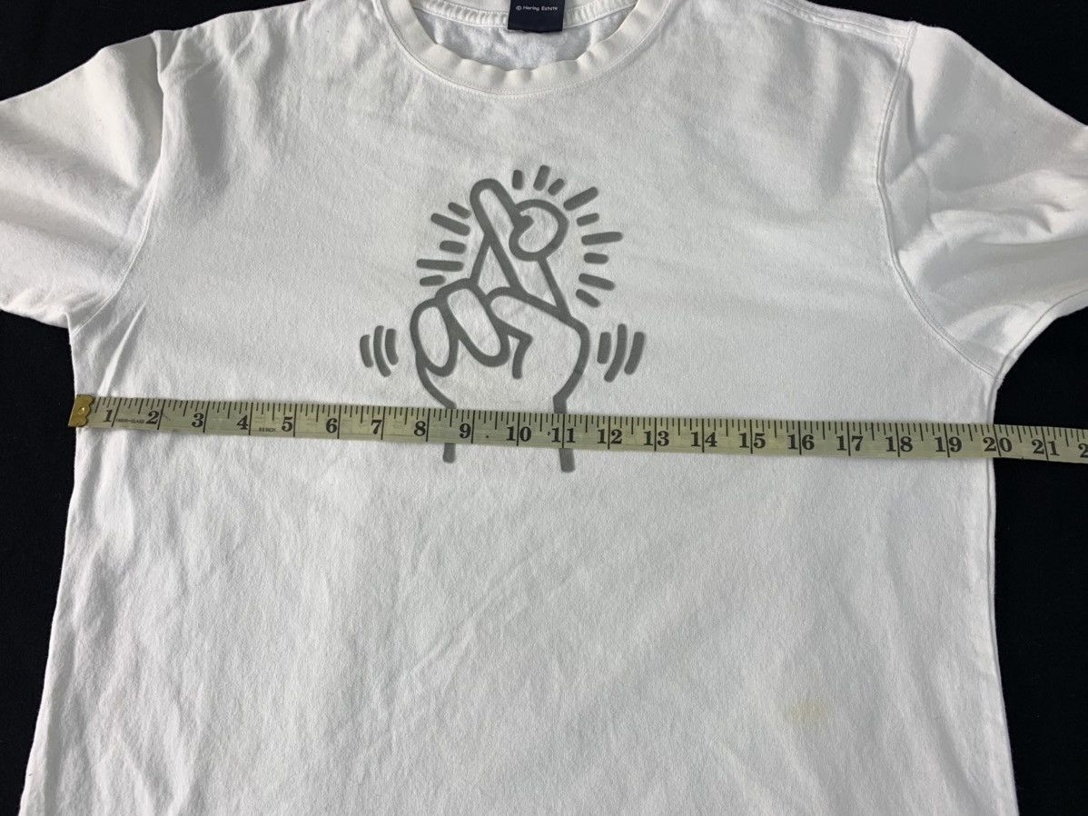 Keith Haring Keith Haring Folded Peace Finger Logo Sign Printed Tee Size US M / EU 48-50 / 2 - 11 Thumbnail