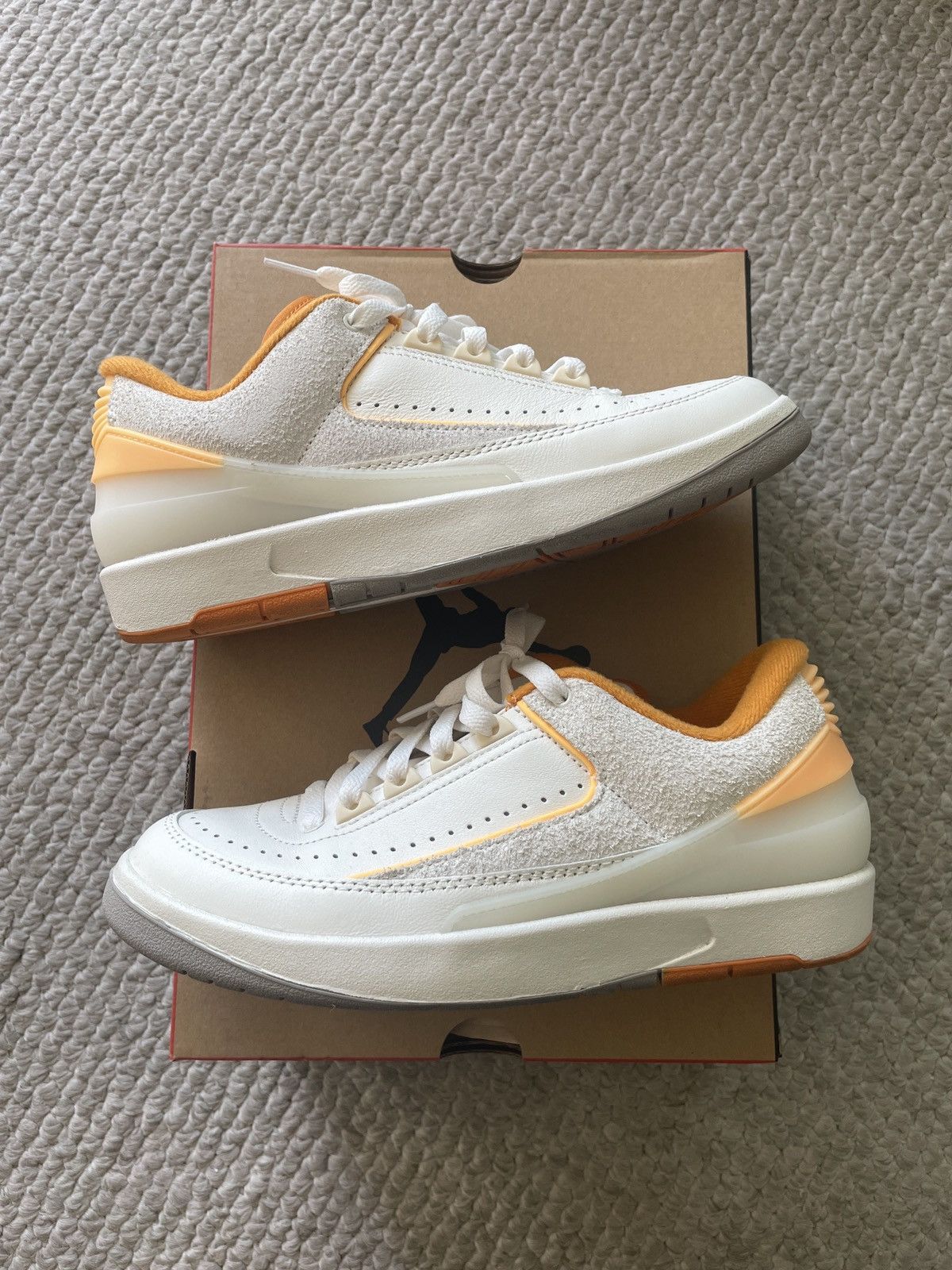 image of Air Jordan 2 Retro Low Melon Tint Shoes in Orange, Men's (Size 7)