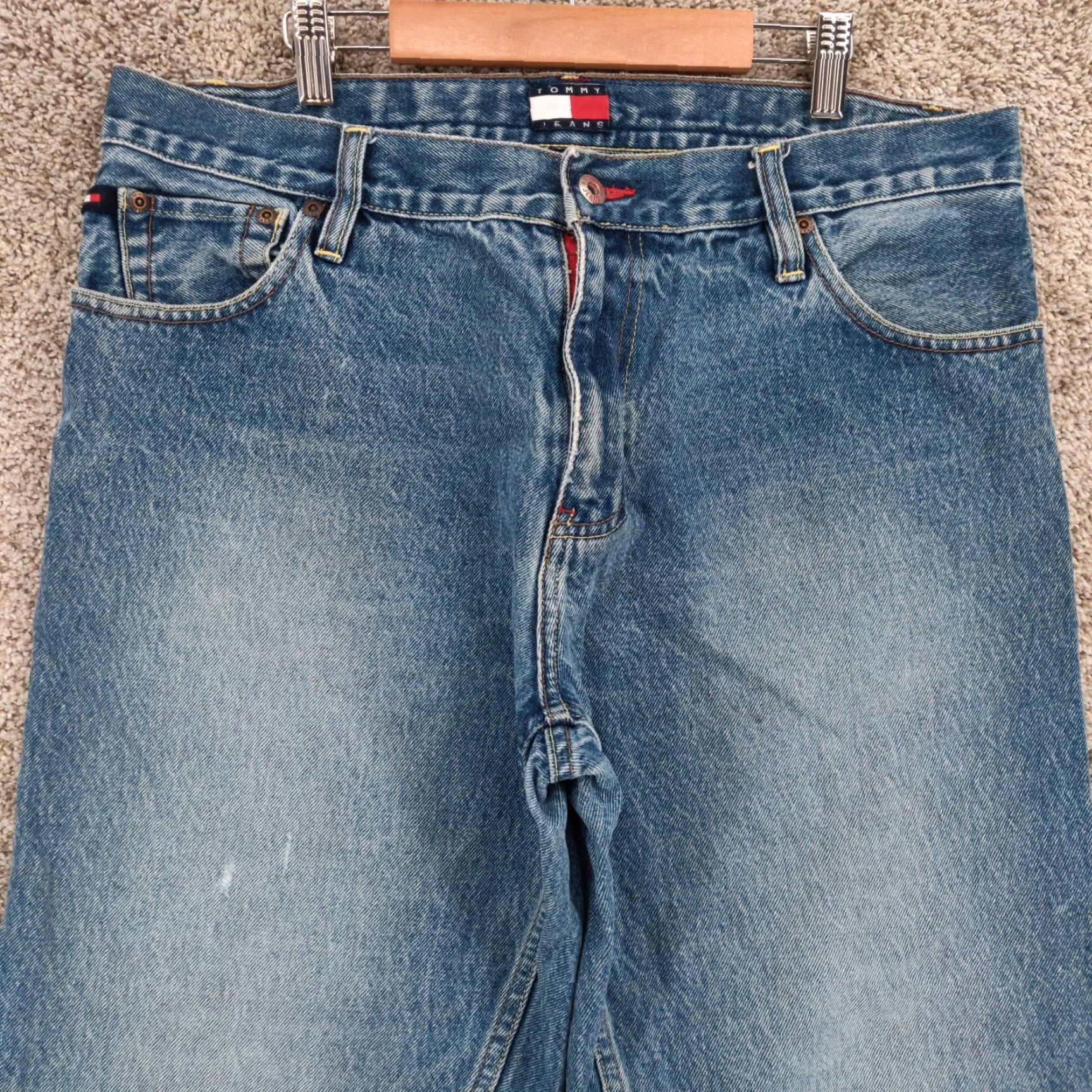 Tommy Hilfiger VINTAGE Tommy Hilfiger Jeans Men 34x30 Light Blue Denim Straight Size US 34 / EU 50 - 2 Thumbnail