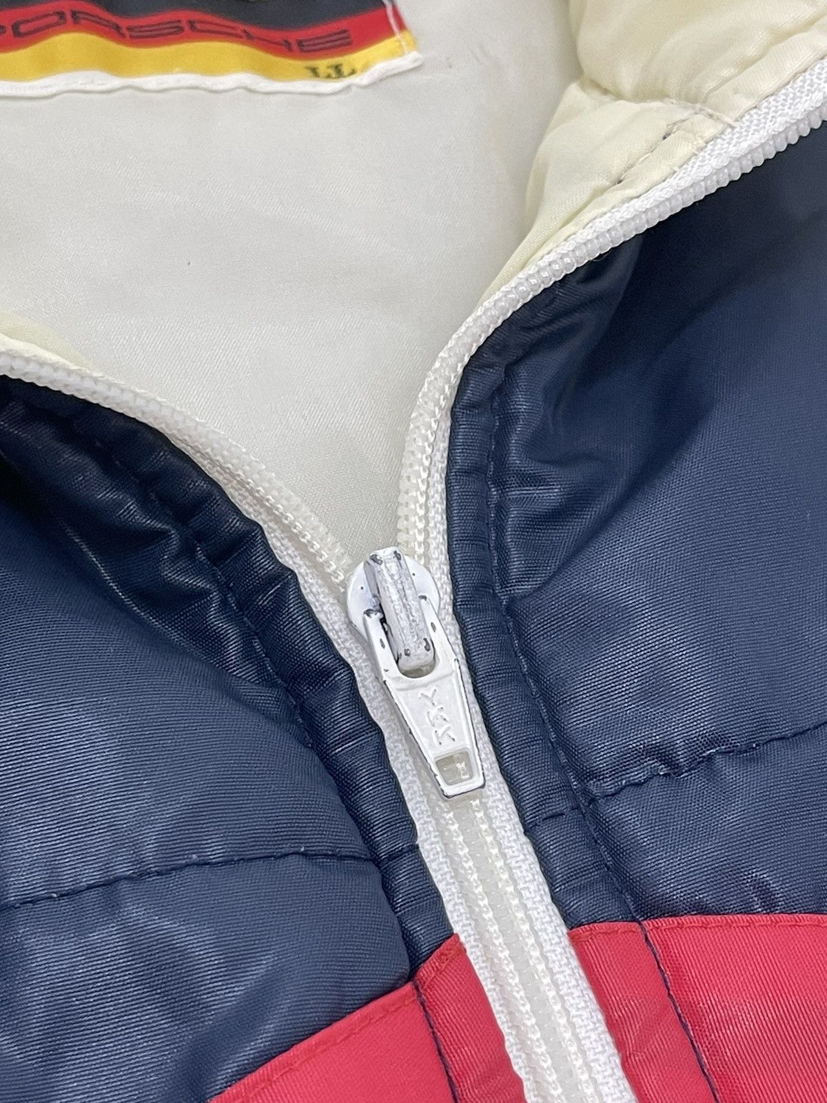 Porsche Design Rare Vtg 80s/90 Porsche Padding Vest 5🟩8 Size US L / EU 52-54 / 3 - 17 Thumbnail